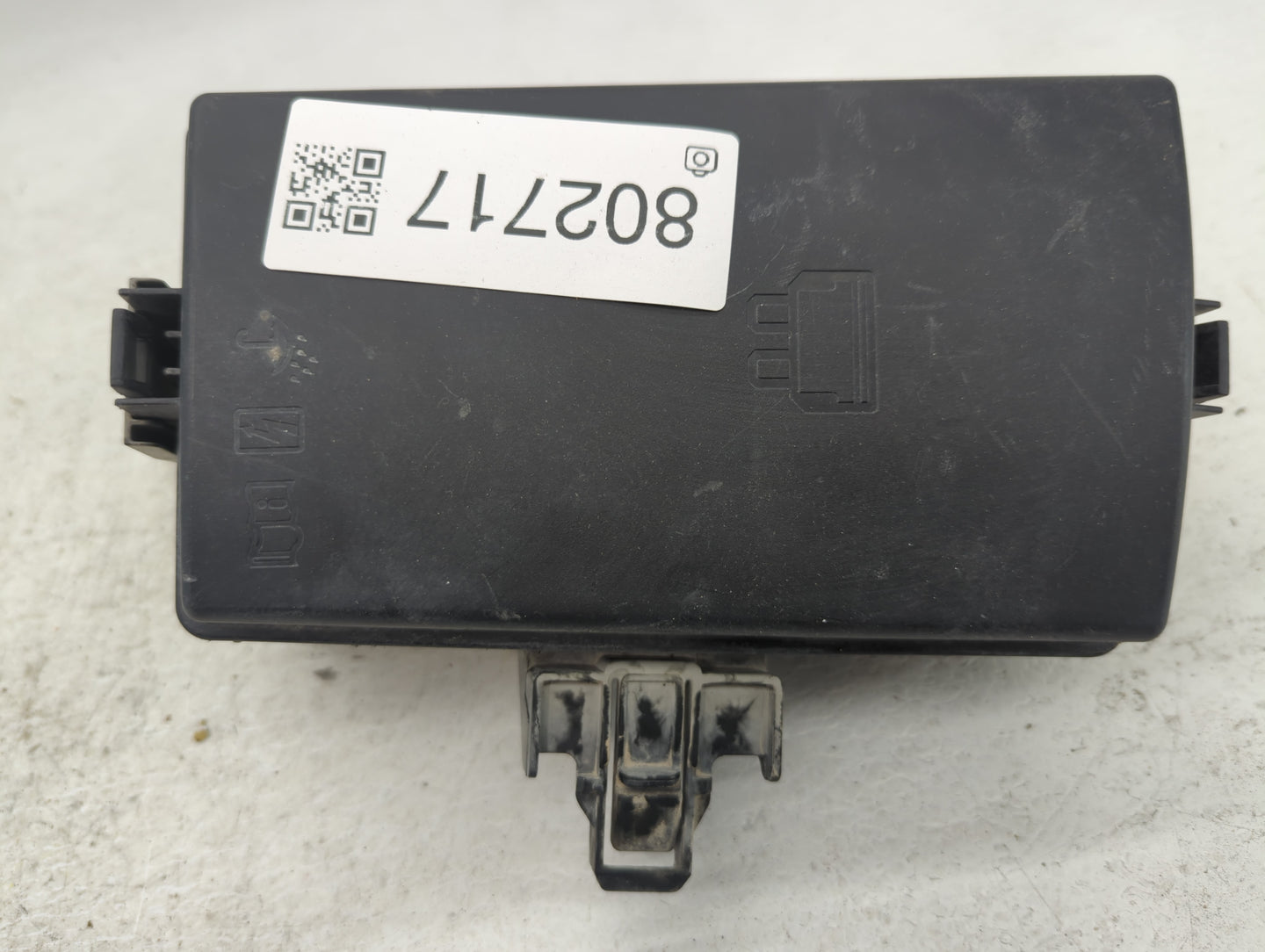 2015-2019 Volkswagen Golf Fusebox Fuse Box Panel Relay Module P/N:5Q0 937 132 A Fits Fits 2015 2016 2017 2018 2019 2020 2021 2022 OEM Used Auto Parts - Oemusedautoparts1.com