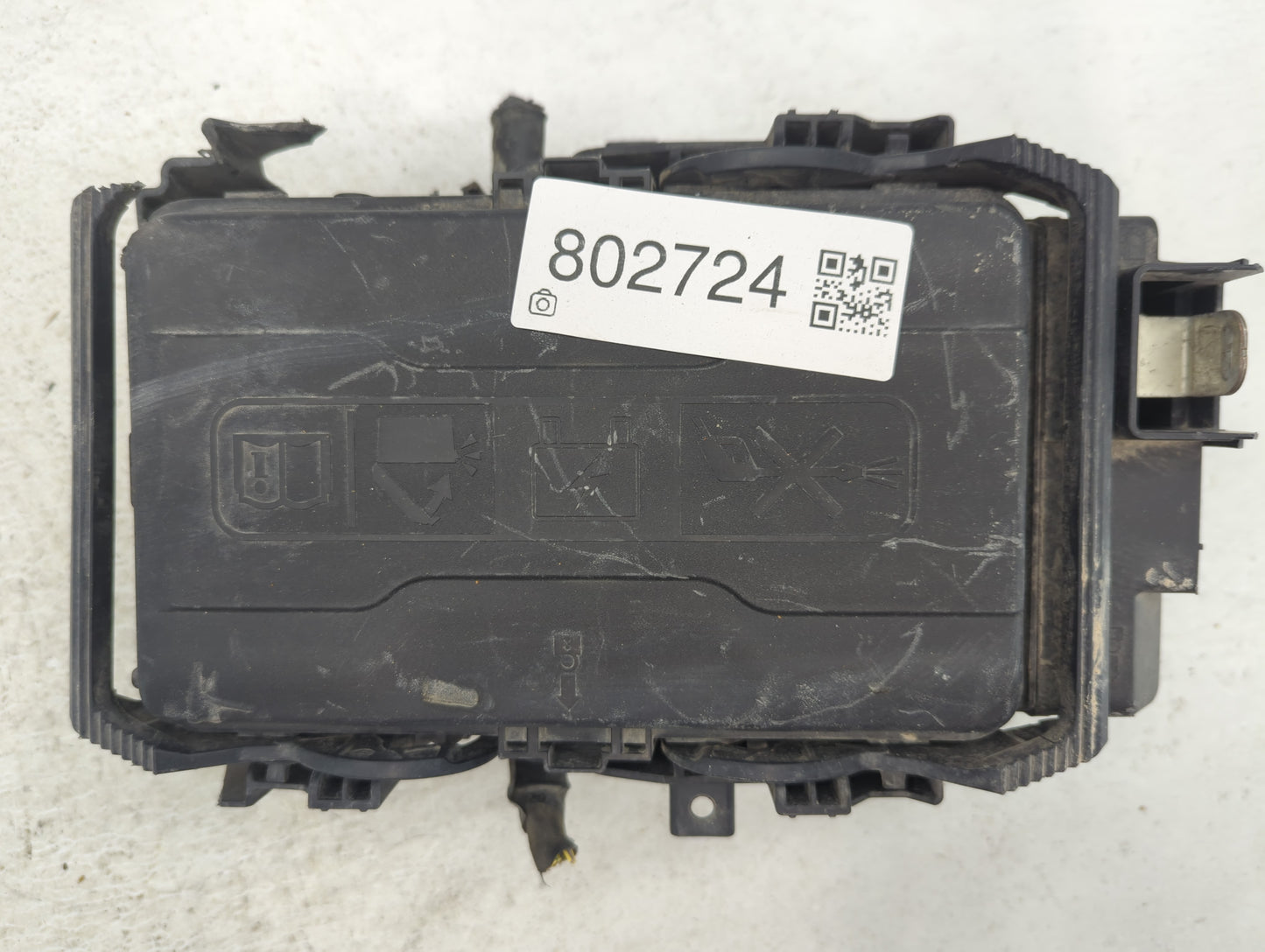 2016 Chevrolet Malibu Fusebox Fuse Box Panel Relay Module Fits OEM Used Auto Parts - Oemusedautoparts1.com