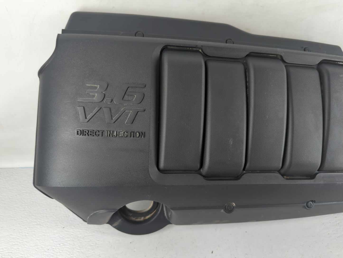2016 Chevrolet Traverse Engine Cover - Oemusedautoparts1.com