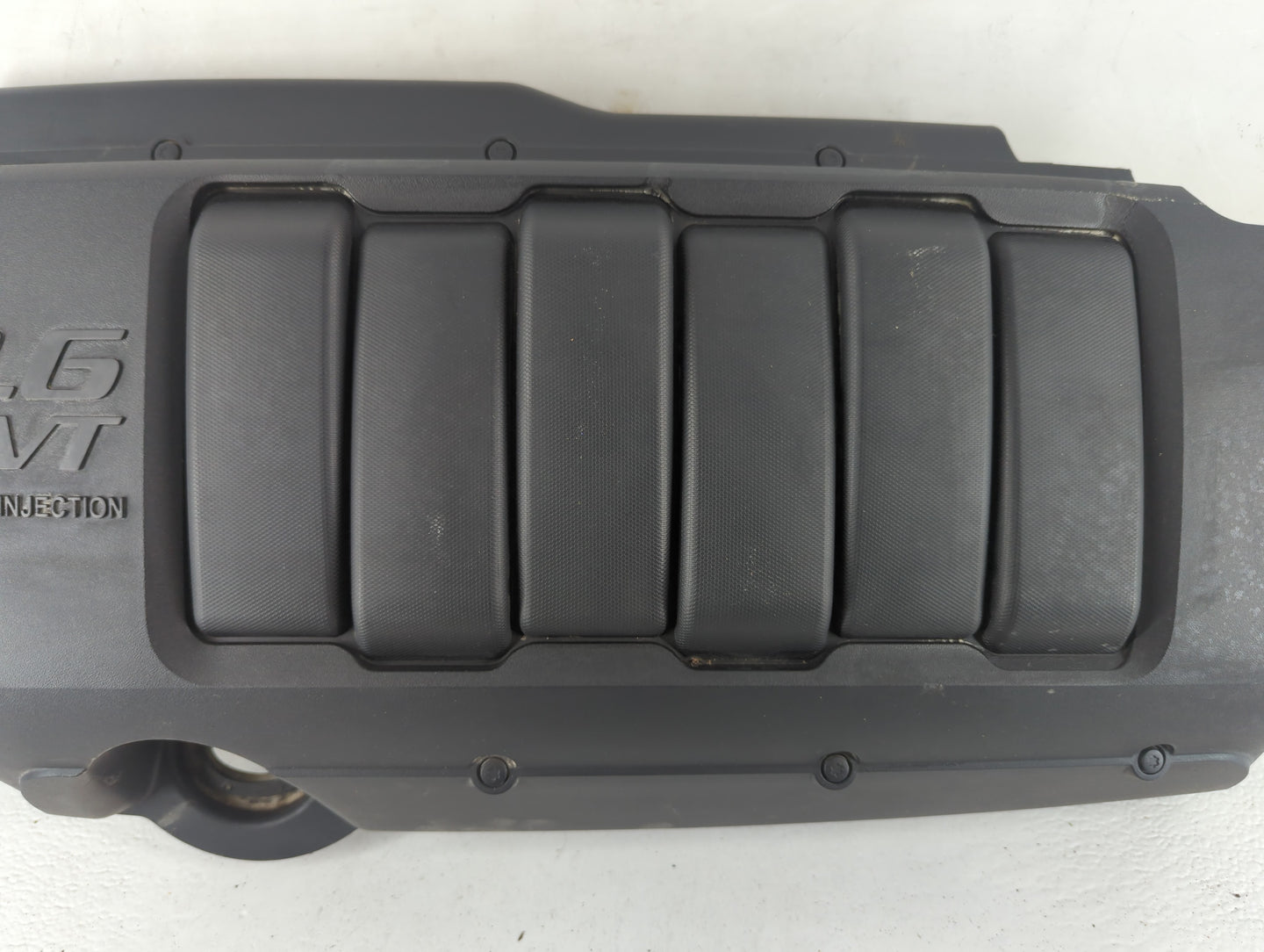 2016 Chevrolet Traverse Engine Cover - Oemusedautoparts1.com