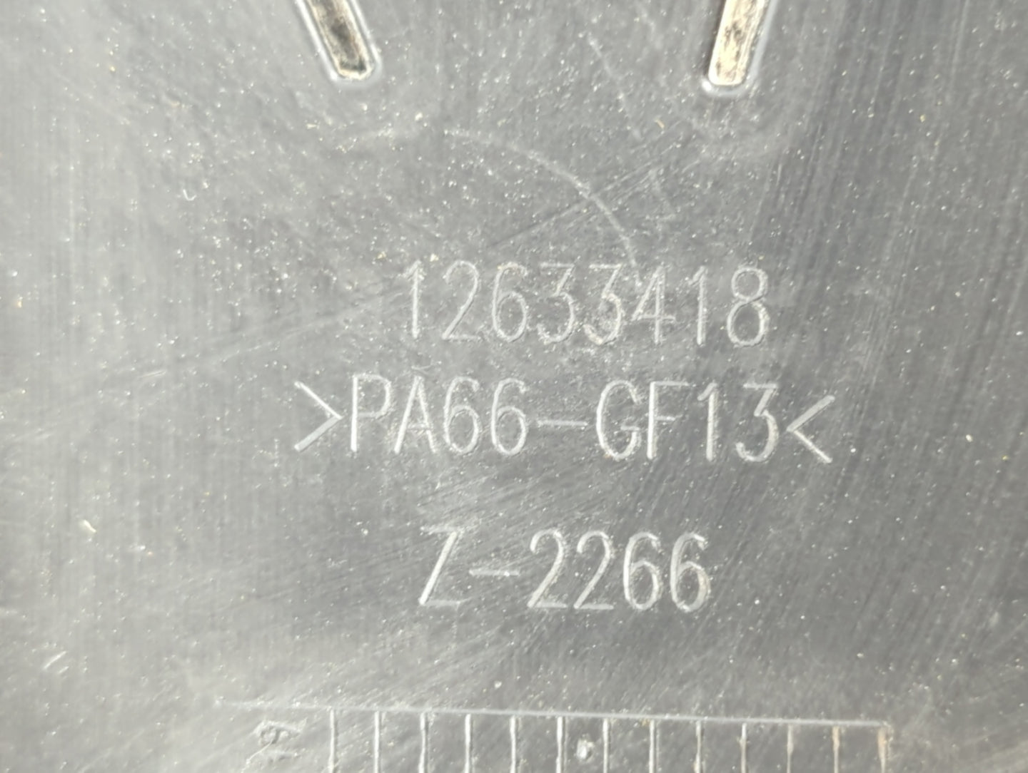 2016 Chevrolet Traverse Engine Cover - Oemusedautoparts1.com