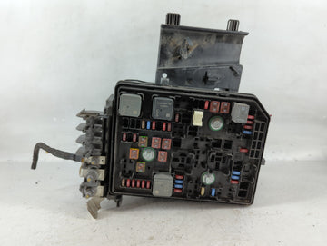 2016-2018 Chevrolet Volt Fusebox Fuse Box Panel Relay Module P/N:84240071 Fits Fits 2016 2017 2018 OEM Used Auto Parts