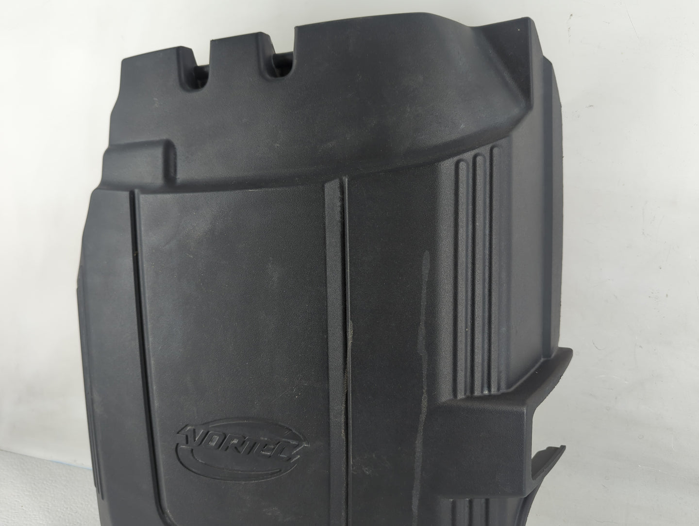 2009 Gmc Sierra 2500 Engine Cover - Oemusedautoparts1.com