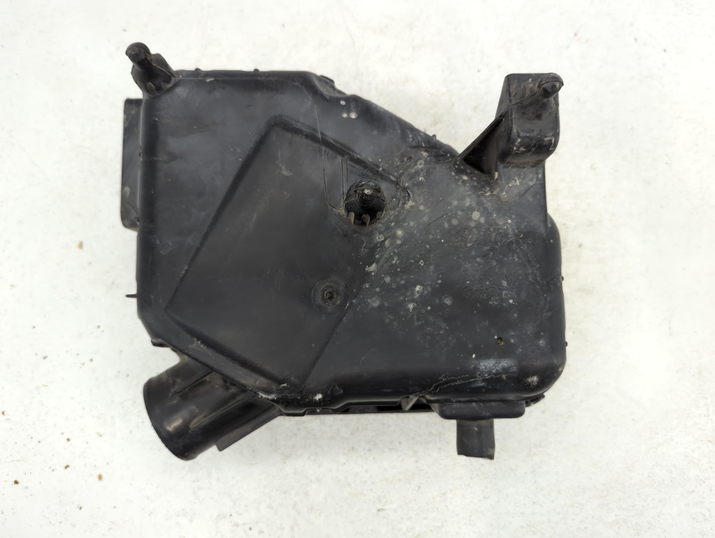 2011-2017 Jeep Patriot Air Cleaner Intake-duct Hose Tube - Oemusedautoparts1.com