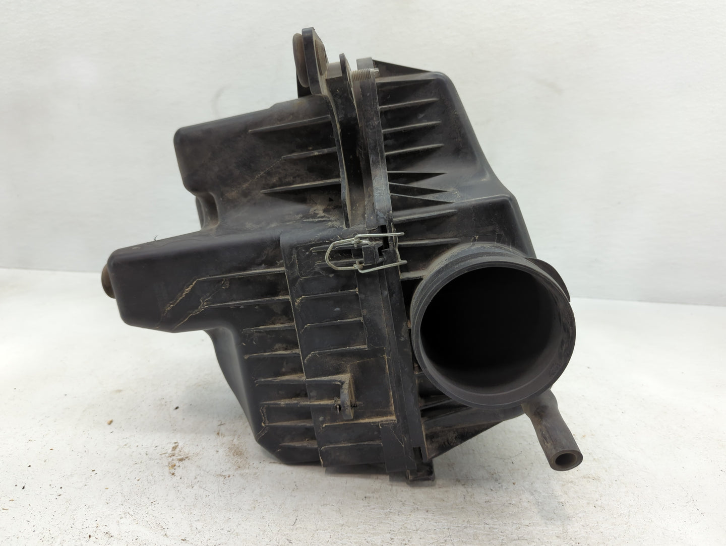 Dodge Caravan Air Cleaner Intake-duct Hose Tube - Oemusedautoparts1.com