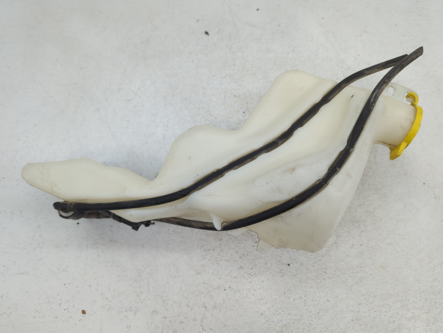 2007-2017 Jeep Patriot Windshield Washer Fluid Reservoir Bottle Oem - Oemusedautoparts1.com