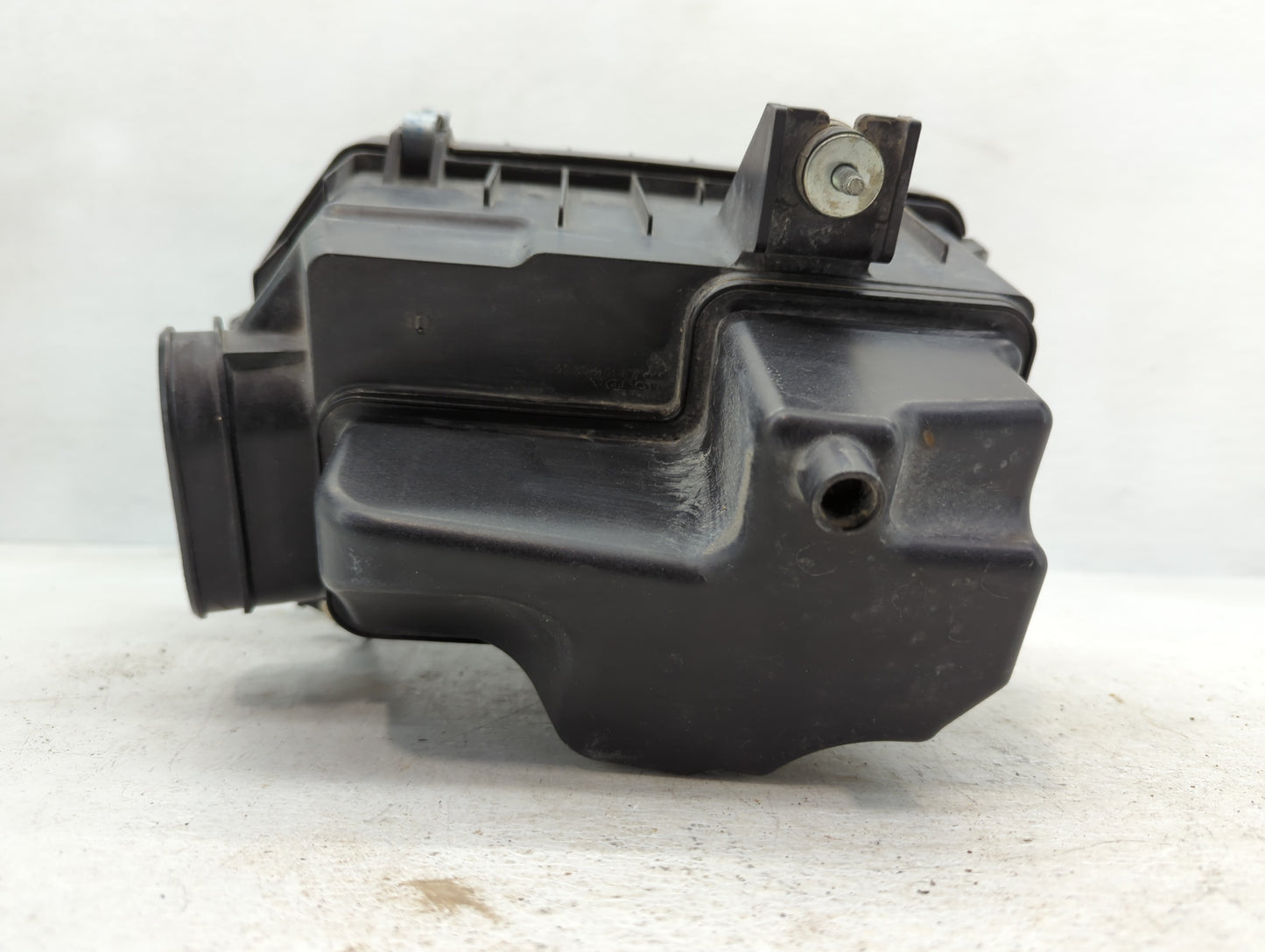 2009 Honda Cr-v Air Cleaner Intake-duct Hose Tube - Oemusedautoparts1.com