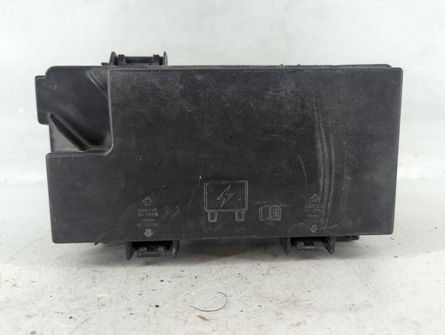 Dodge Caravan Fusebox Fuse Box Relay Module Tipm 68239606aa - Oemusedautoparts1.com