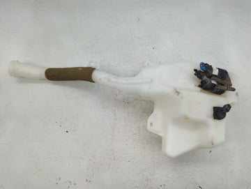 Chevrolet Traverse Windshield Washer Fluid Reservoir Bottle Oem - Oemusedautoparts1.com