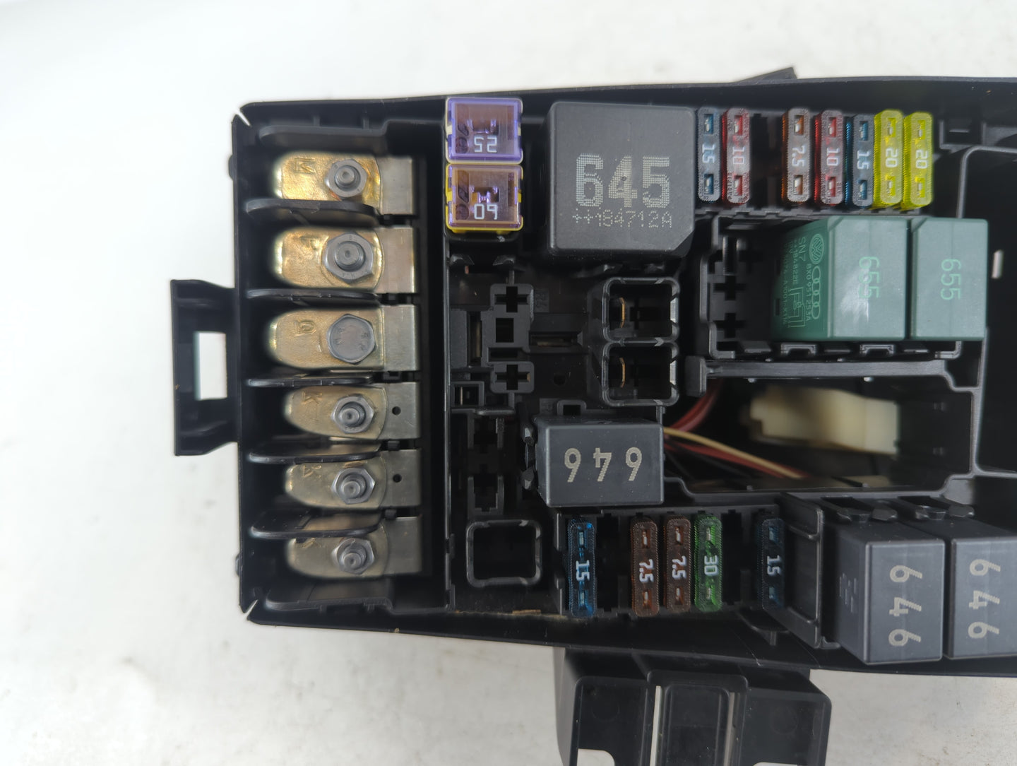 2020-2022 Volkswagen Atlas Fusebox Fuse Box Panel Relay Module P/N:5Q0 907 361 D Fits Fits 2020 2021 2022 OEM Used Auto Parts - Oemusedautoparts1.com
