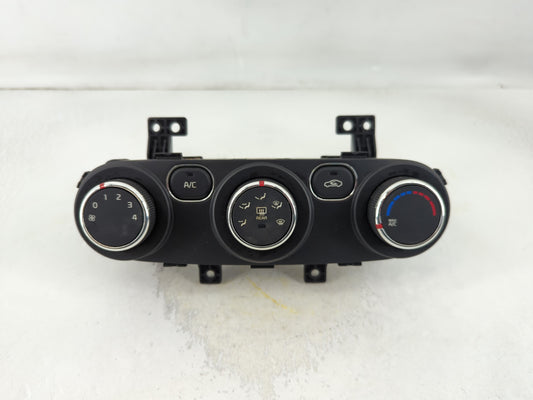 2017-2018 Kia Forte Climate Control Module Temperature AC/Heater Replacement P/N:97250-B0AA0 Fits Fits 2017 2018 OEM Used Auto Parts - Oemusedautoparts1.com