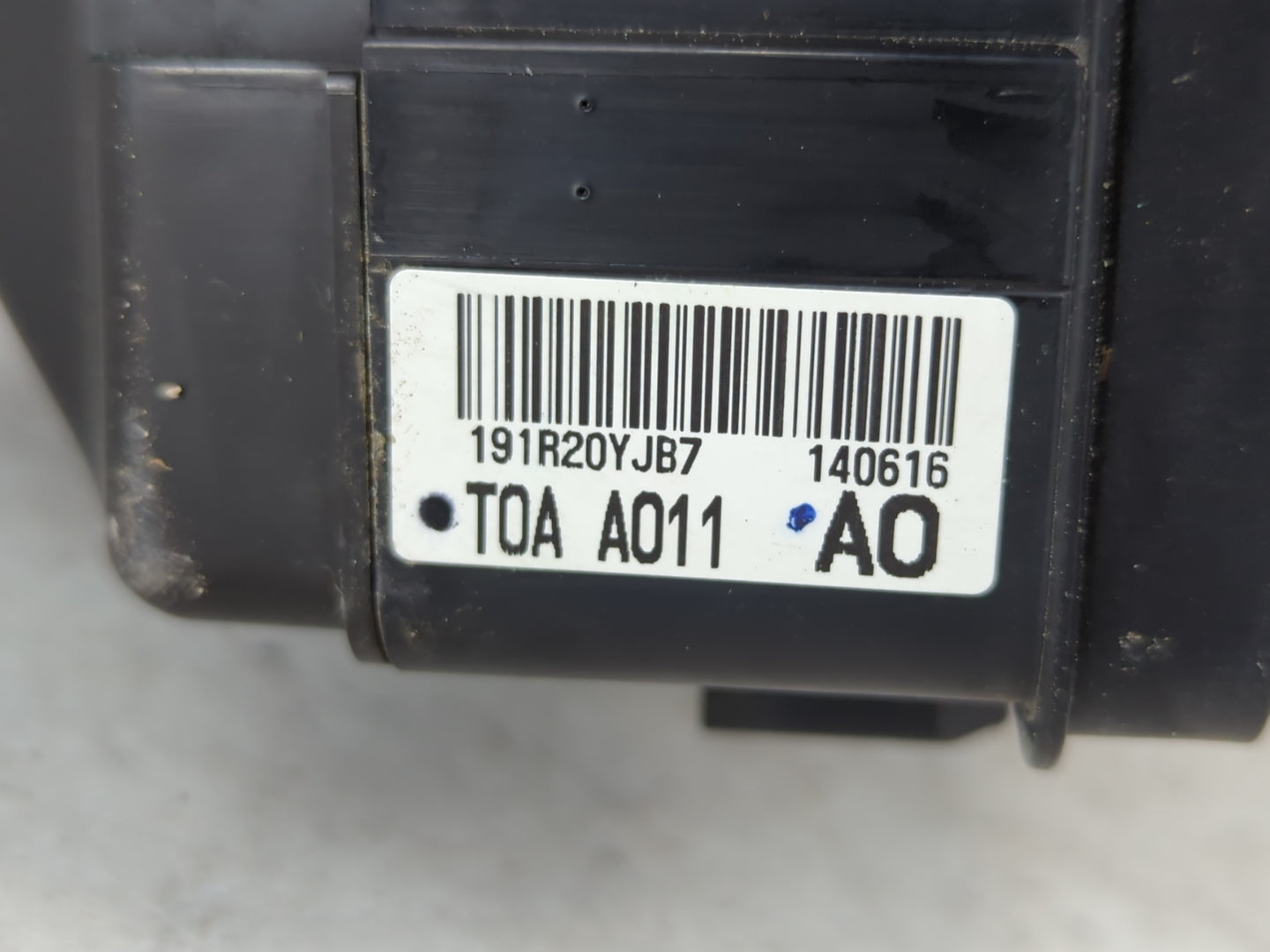 2012-2014 Honda Cr-V Fusebox Fuse Box Panel Relay Module P/N:T0A A011 AO Fits Fits 2012 2013 2014 OEM Used Auto Parts - Oemusedautoparts1.com