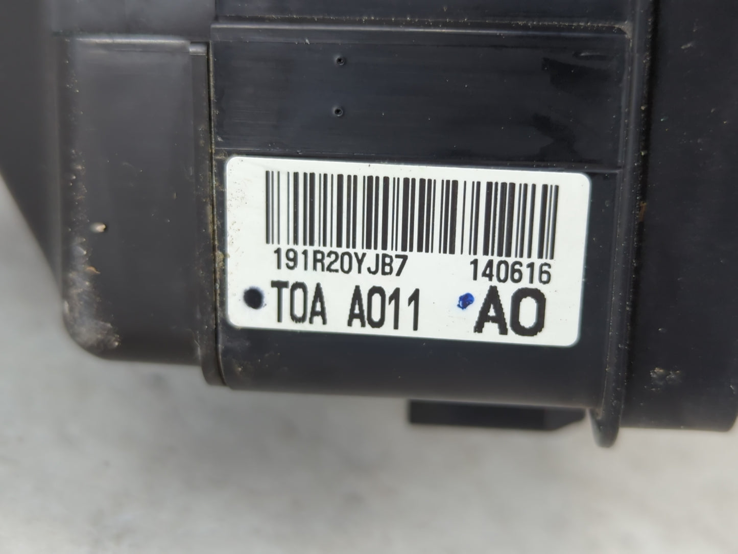 2012-2014 Honda Cr-V Fusebox Fuse Box Panel Relay Module P/N:T0A A011 AO Fits Fits 2012 2013 2014 OEM Used Auto Parts - Oemusedautoparts1.com