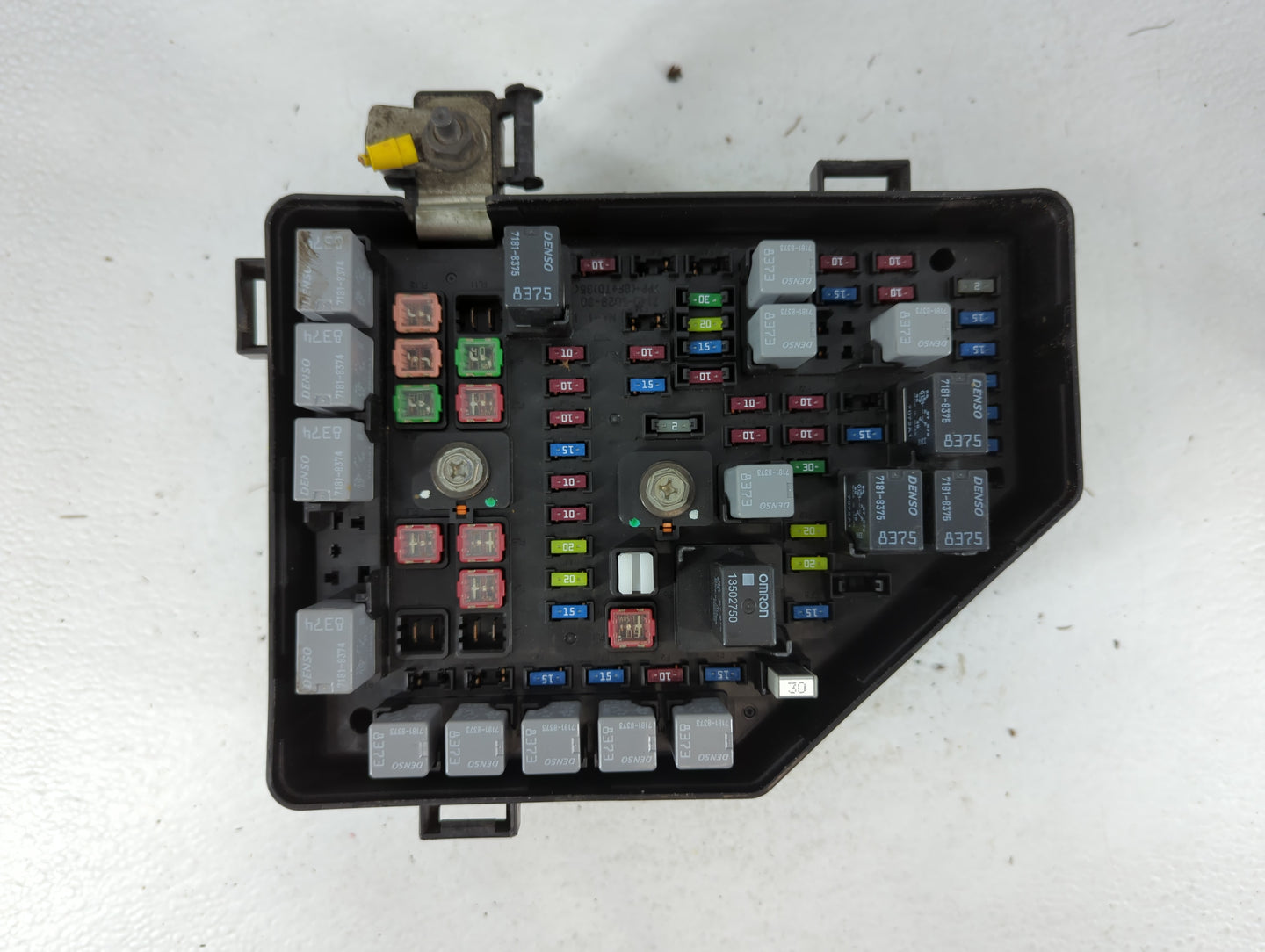 2008 Cadillac Srx Fusebox Fuse Box Panel Relay Module P/N:25822671 Fits OEM Used Auto Parts - Oemusedautoparts1.com