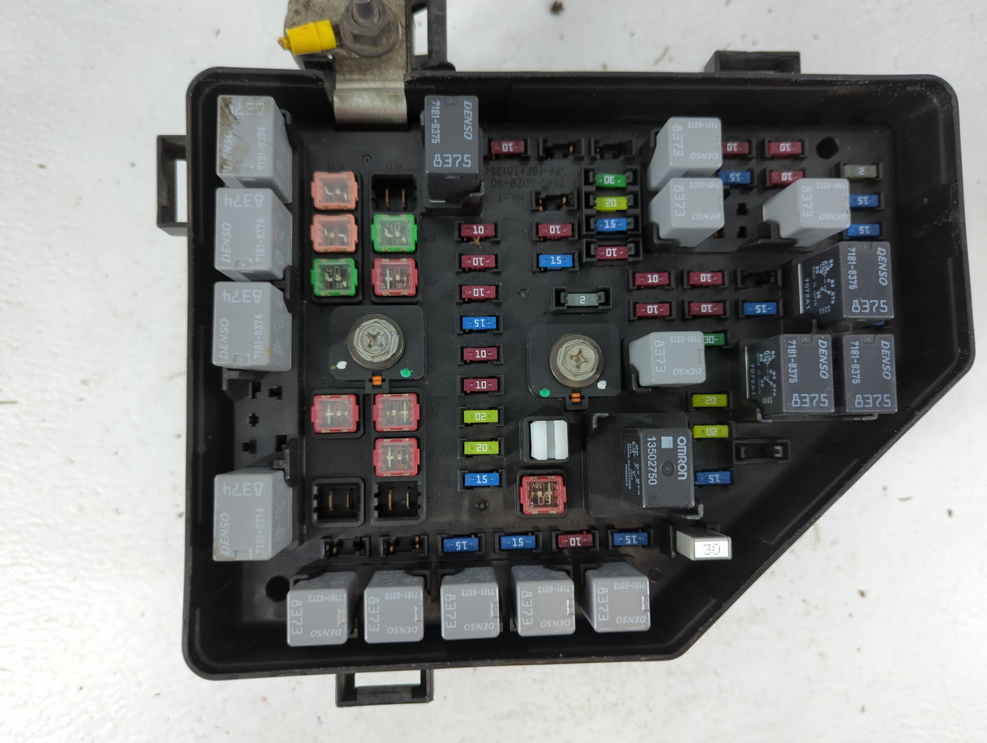 2008 Cadillac Srx Fusebox Fuse Box Panel Relay Module P/N:25822671 Fits OEM Used Auto Parts - Oemusedautoparts1.com