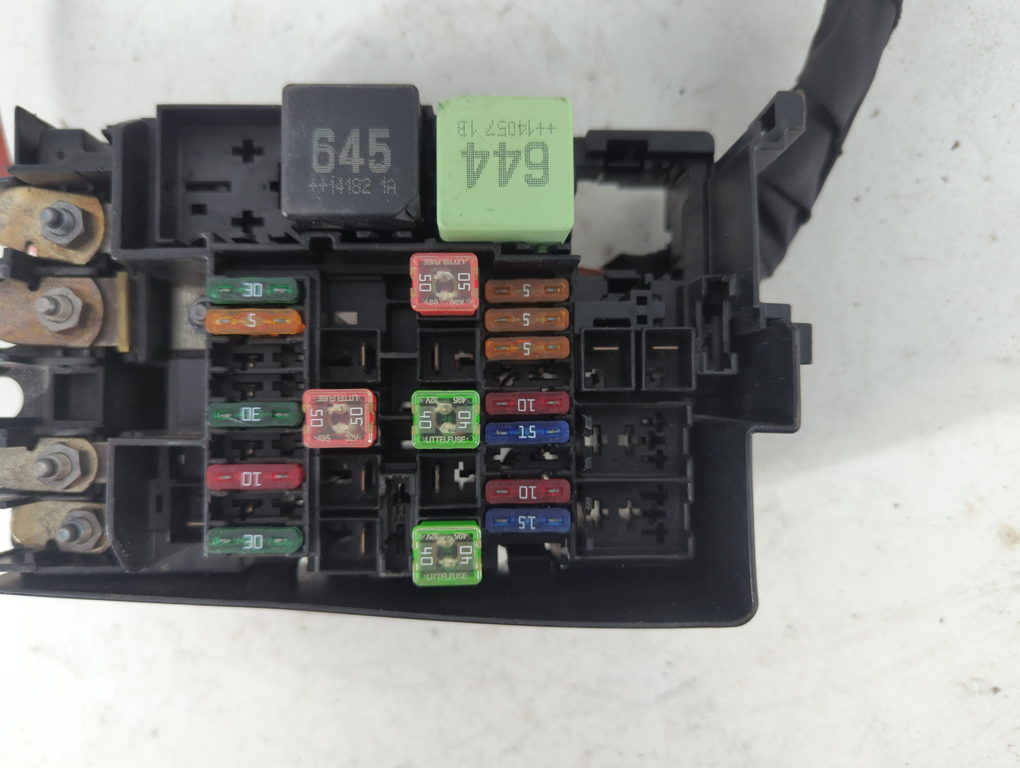 2010-2014 Volkswagen Jetta Fusebox Fuse Box Panel Relay Module Fits Fits 2010 2011 2012 2013 2014 2015 2016 2017 2018 2019 2020 OEM Used Auto Parts - Oemusedautoparts1.com