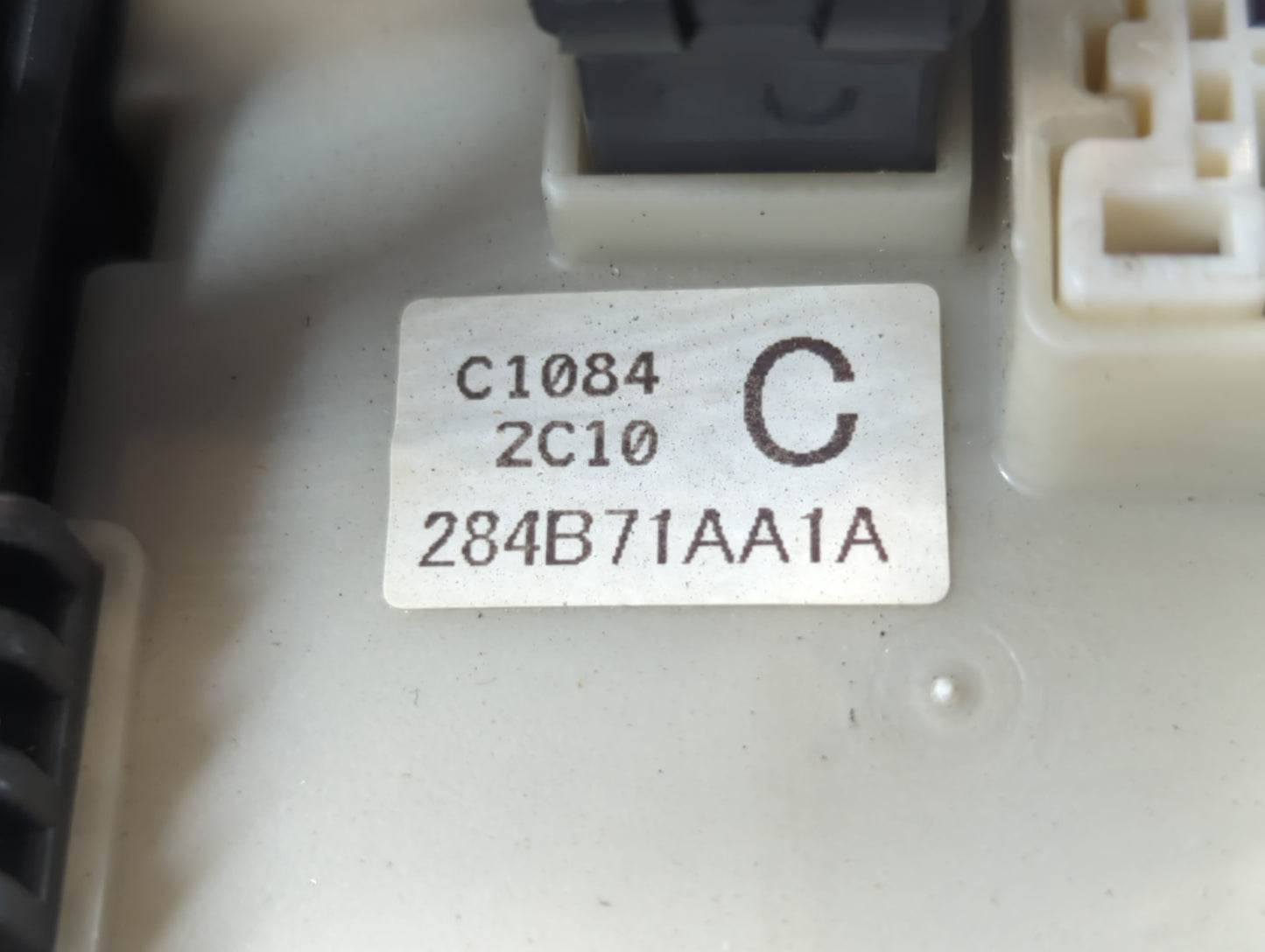 2011-2013 Nissan Altima Fusebox Fuse Box Panel Relay Module P/N:284B71AA1A Fits Fits 2011 2012 2013 OEM Used Auto Parts - Oemusedautoparts1.com