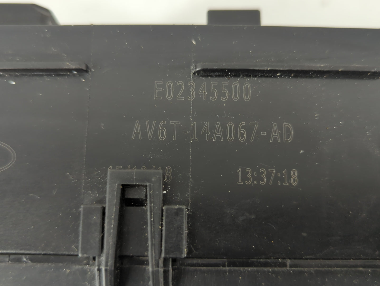 2019 Ford Escape Fusebox Fuse Box Panel Relay Module P/N:AV6T-14A067-AB E02345500 Fits OEM Used Auto Parts - Oemusedautoparts1.com