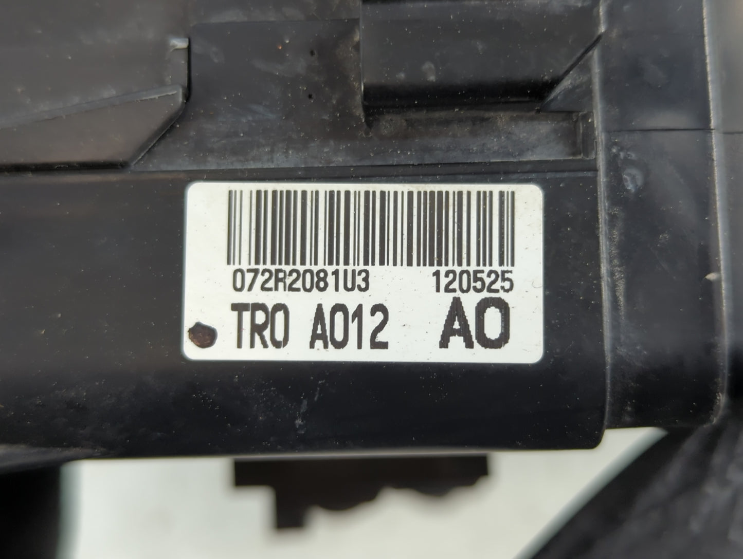 2012-2015 Honda Civic Fusebox Fuse Box Panel Relay Module P/N:072R2081U3 TR0 A012 A0 Fits Fits 2012 2013 2014 2015 OEM Used Auto Parts - Oemusedautoparts1.com