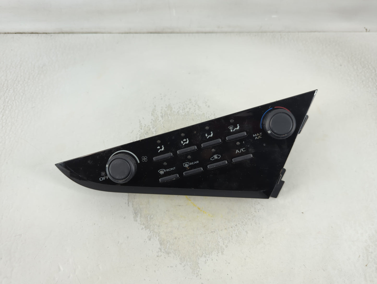 2018-2022 Toyota Camry Climate Control Module Temperature AC/Heater Replacement P/N:55900-06470 Fits Fits 2018 2019 2020 2021 2022 OEM Used Auto Parts - Oemusedautoparts1.com