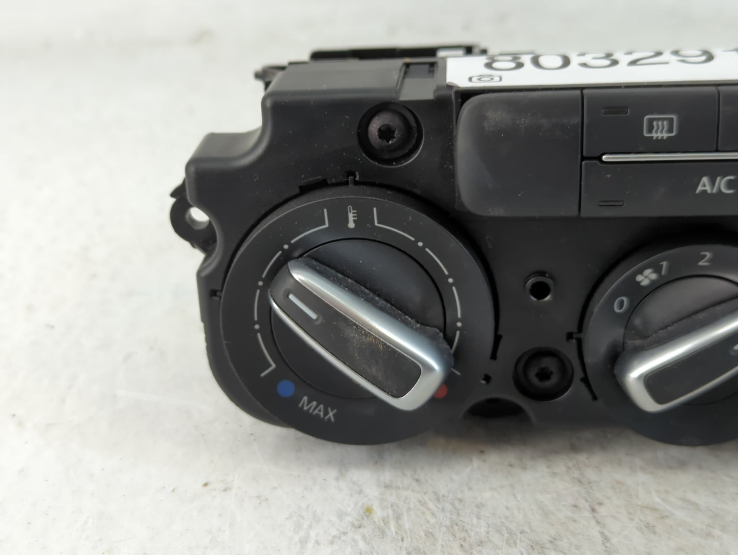 2018-2019 Volkswagen Beetle Climate Control Module Temperature AC/Heater Replacement P/N:0746-24417 90151-736 Fits Fits 2018 2019 OEM Used Auto Parts - Oemusedautoparts1.com