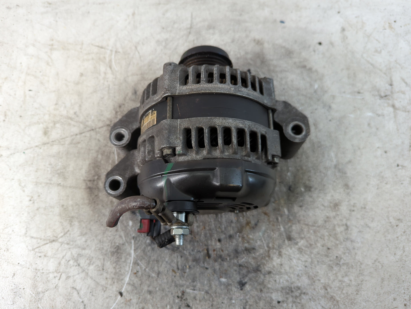 2011-2016 Jeep Grand Cherokee Alternator Replacement Generator Charging Assembly Engine OEM P/N:P04801779 Fits OEM Used Auto Parts - Oemusedautoparts1.com