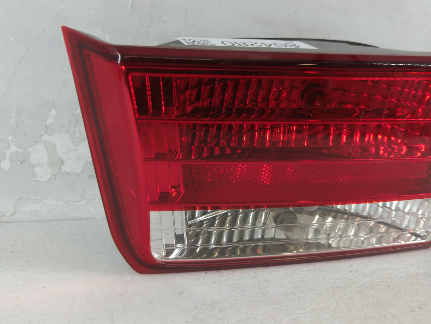 2006-2008 Hyundai Sonata Tail Light Assembly Passenger Right OEM P/N:92404-0A0 Fits Fits 2006 2007 2008 OEM Used Auto Parts - Oemusedautoparts1.com
