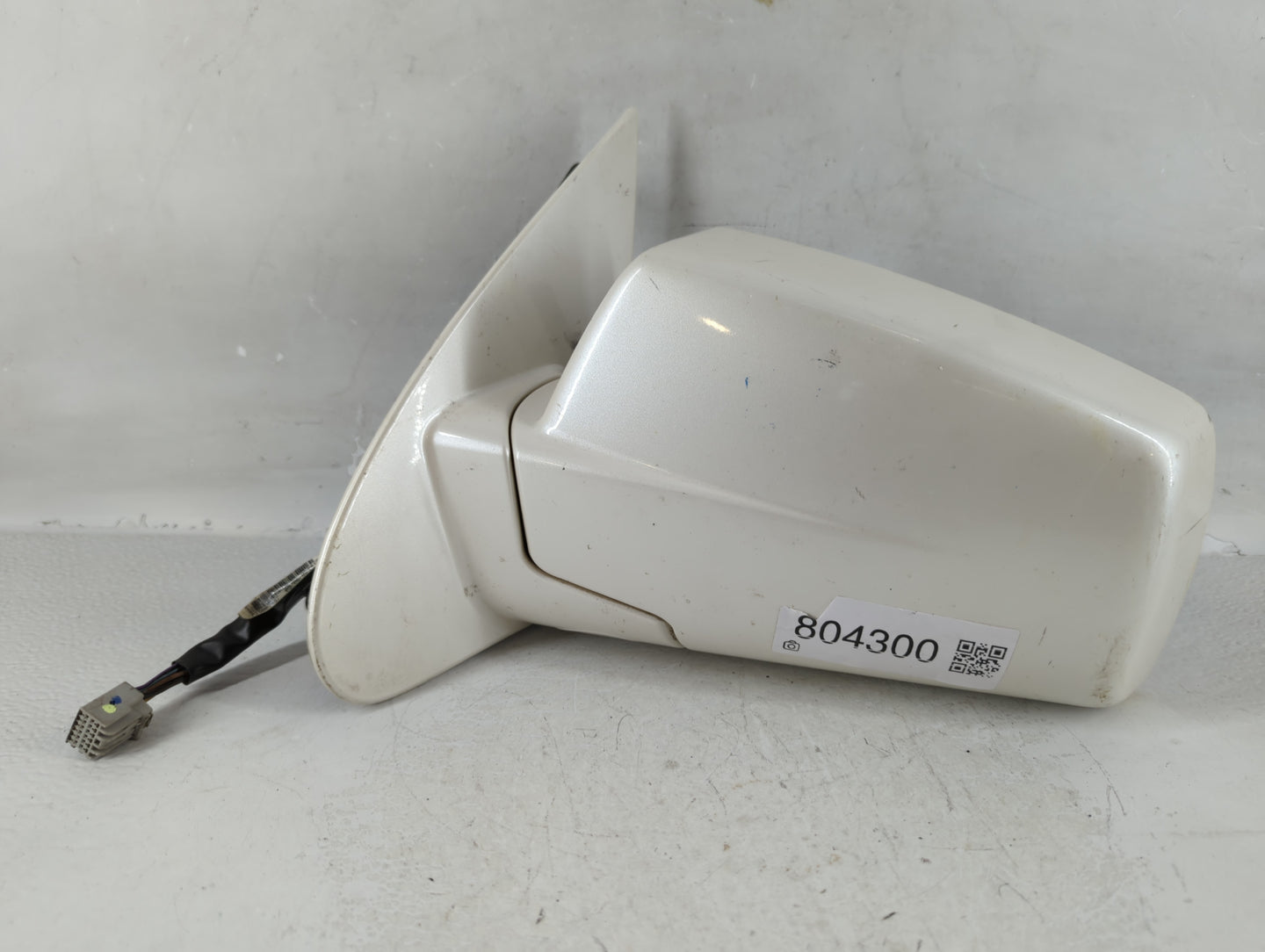 2004-2009 Cadillac Srx Side Mirror Replacement Driver Left View Door Mirror P/N:15807457 Fits Fits 2004 2005 2006 2007 2008 2009 OEM Used Auto Parts - Oemusedautoparts1.com