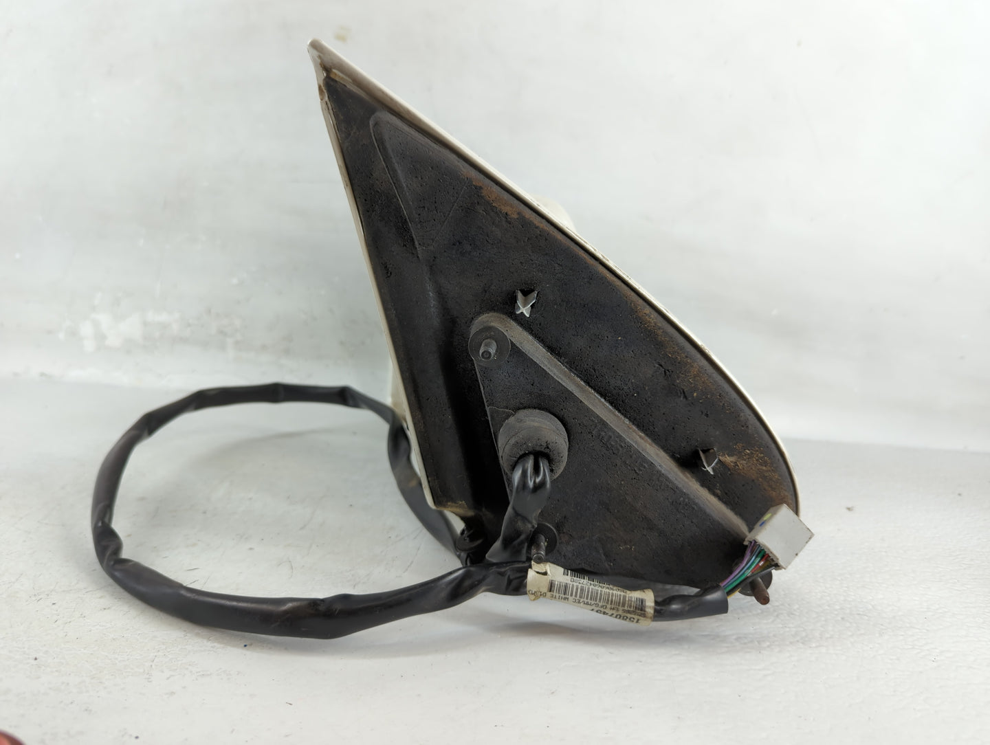 2004-2009 Cadillac Srx Side Mirror Replacement Driver Left View Door Mirror P/N:15807457 Fits Fits 2004 2005 2006 2007 2008 2009 OEM Used Auto Parts - Oemusedautoparts1.com