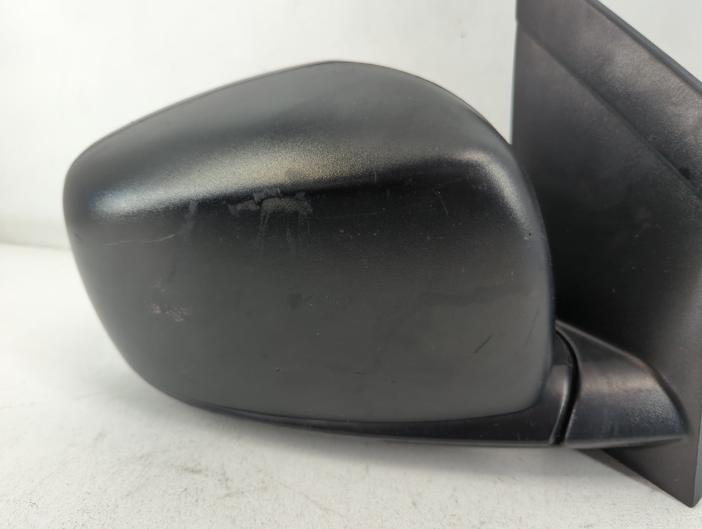 2018 Dodge Caravan Side Mirror Replacement Passenger Right View Door Mirror P/N:05113410AH Fits OEM Used Auto Parts - Oemusedautoparts1.com