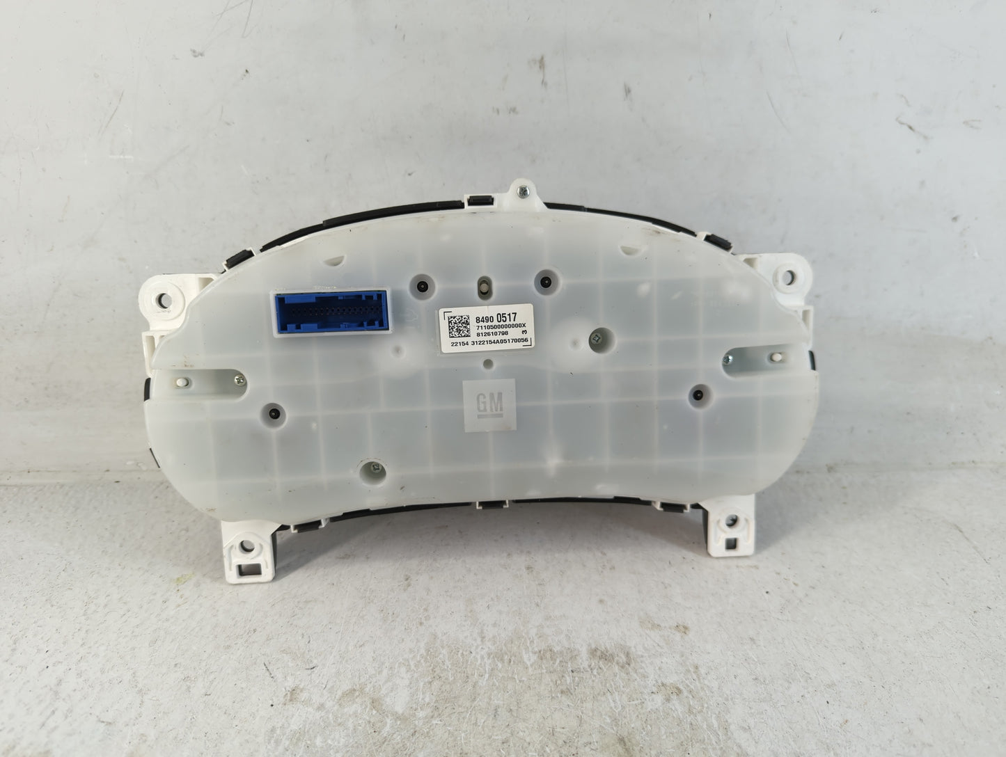 2020-2022 Chevrolet Colorado Instrument Cluster Speedometer Gauges P/N:84900517 Fits Fits 2020 2021 2022 OEM Used Auto Parts - Oemusedautoparts1.com