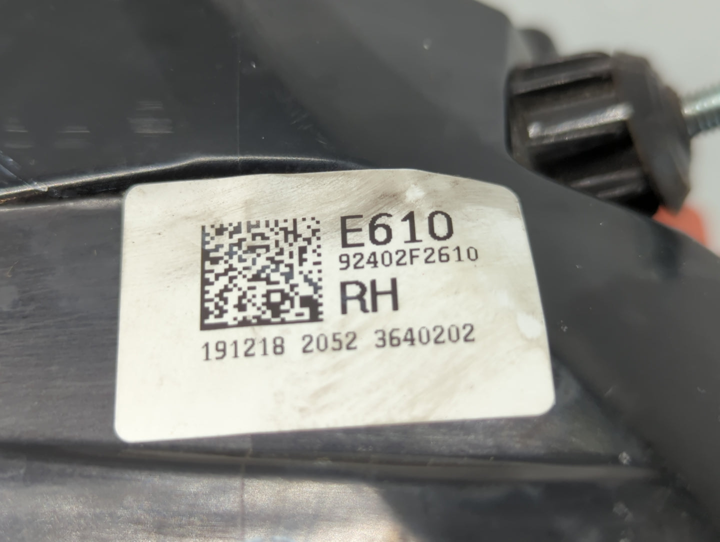 2019-2020 Hyundai Elantra Tail Light Assembly Passenger Right OEM P/N:92402F2610 E610 Fits Fits 2019 2020 OEM Used Auto Parts - Oemusedautoparts1.com