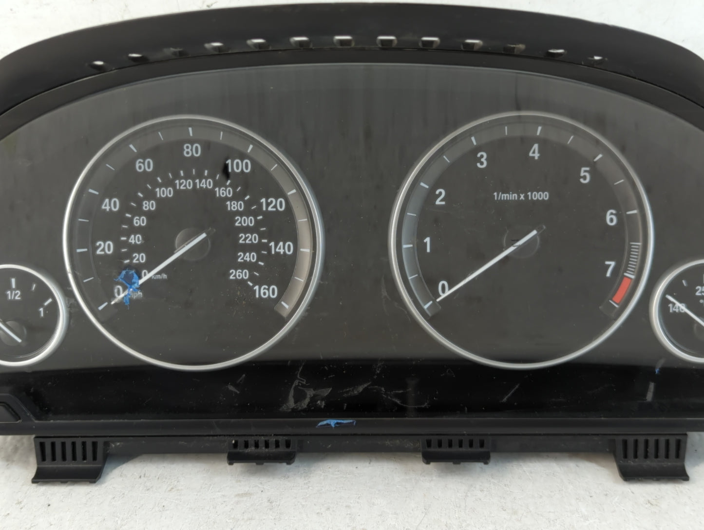2014-2016 Bmw 528i Instrument Cluster Speedometer Gauges P/N:2615572-03 IK 6820601-01 Fits Fits 2014 2015 2016 2017 OEM Used Auto Parts - Oemusedautoparts1.com