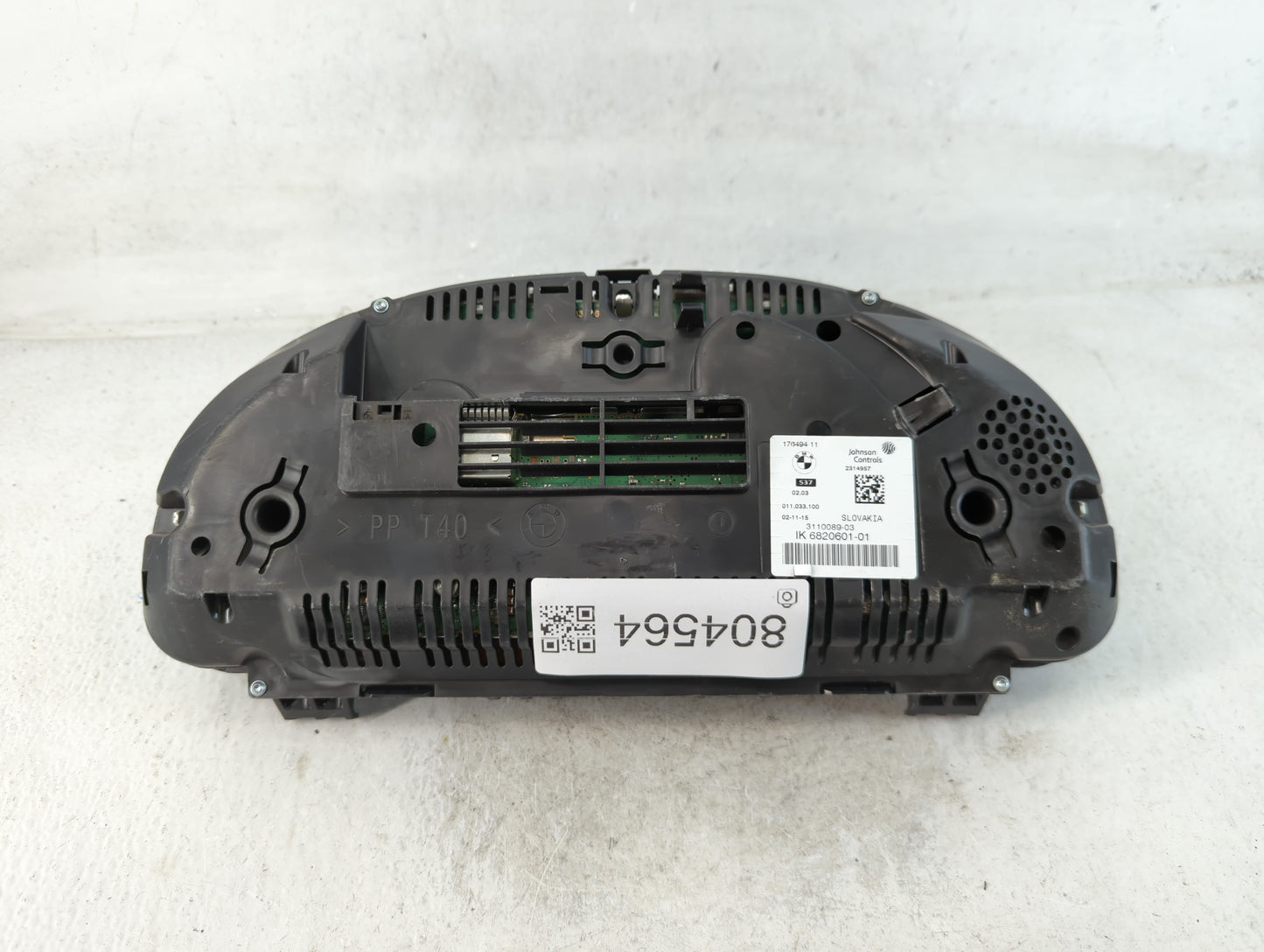 2014-2016 Bmw 528i Instrument Cluster Speedometer Gauges P/N:2615572-03 IK 6820601-01 Fits Fits 2014 2015 2016 2017 OEM Used Auto Parts - Oemusedautoparts1.com