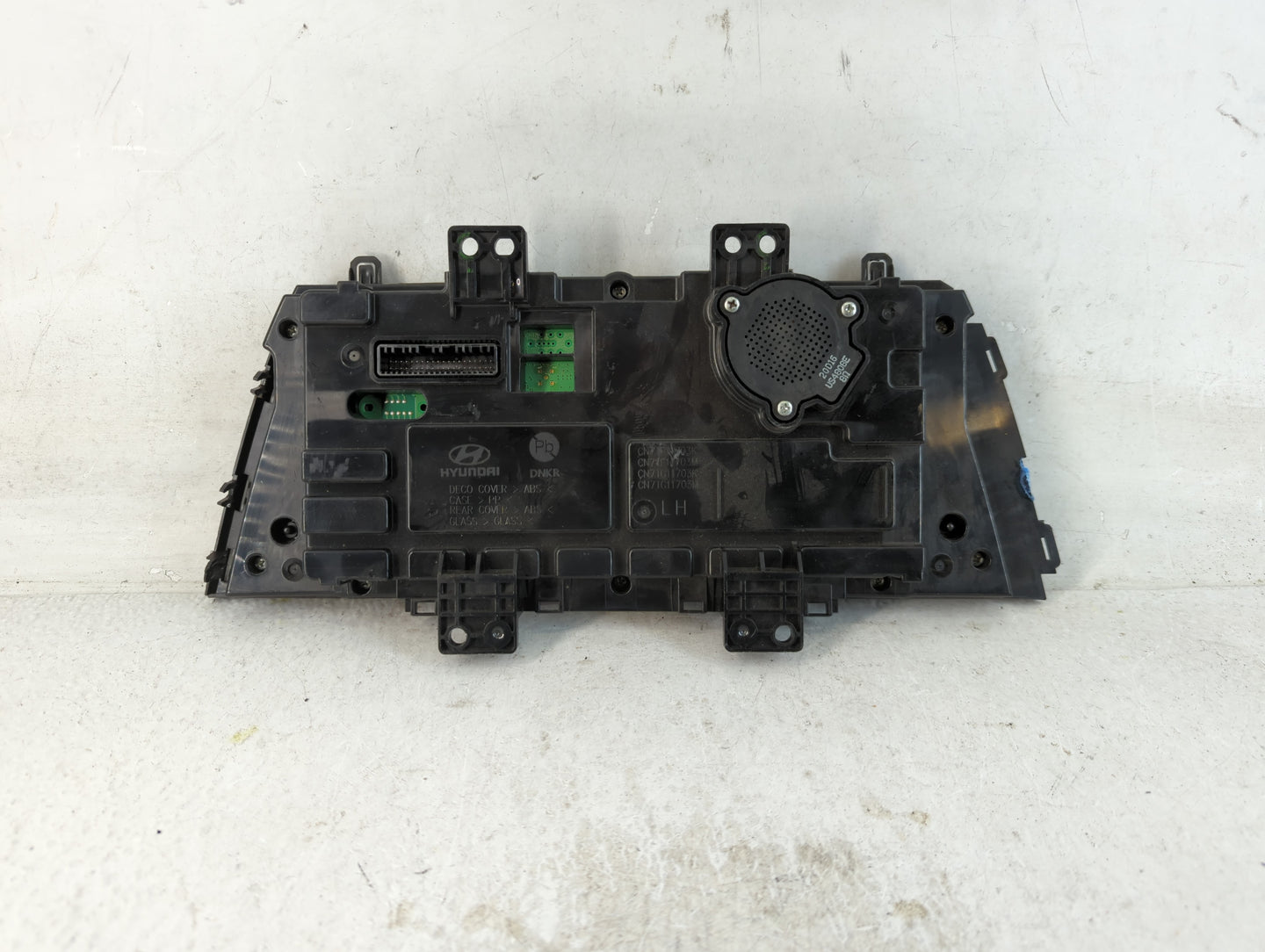 2021-2022 Hyundai Elantra Instrument Cluster Speedometer Gauges P/N:11004-416040H 94001-BY000 Fits Fits 2021 2022 OEM Used Auto Parts - Oemusedautoparts1.com