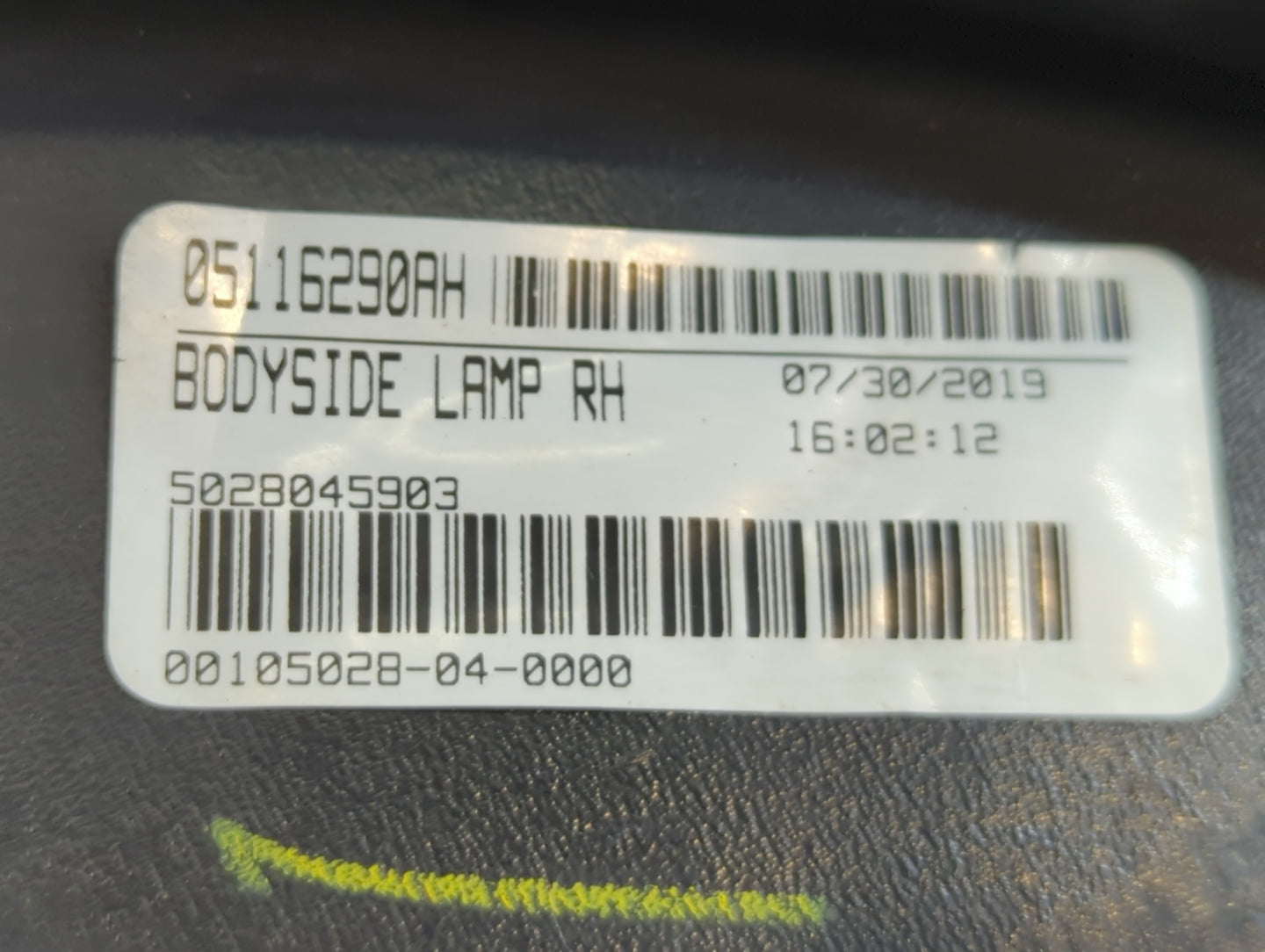 2010-2020 Dodge Journey Tail Light Assembly Passenger Right OEM P/N:05116290AH 5028045903 Fits OEM Used Auto Parts - Oemusedautoparts1.com