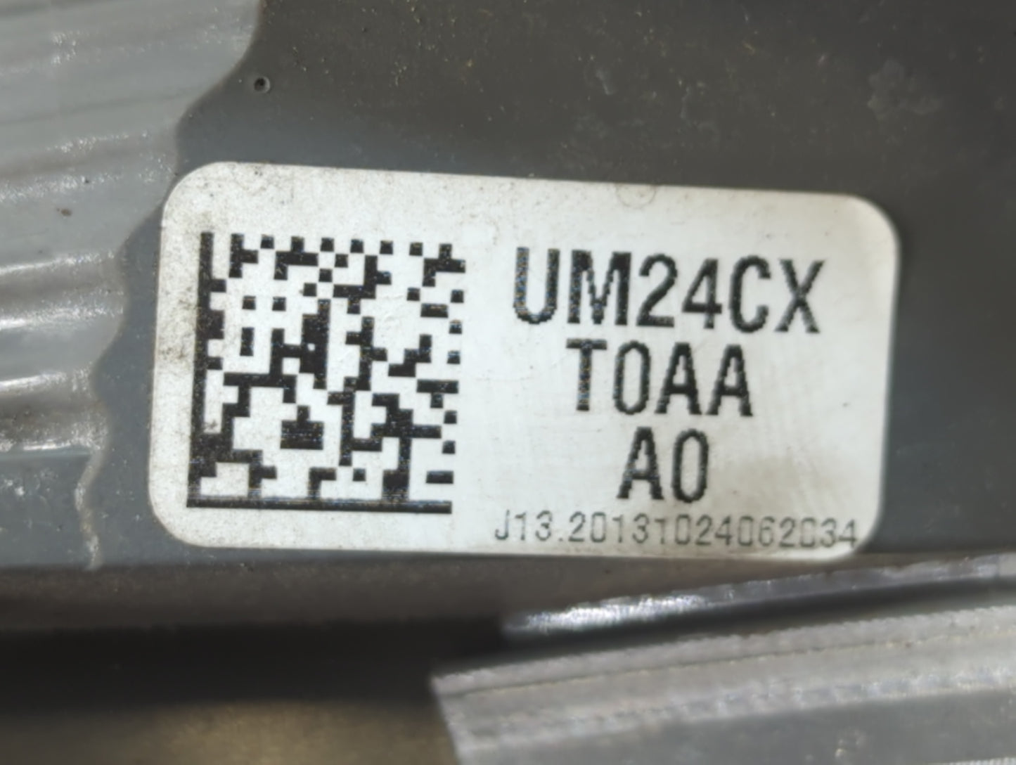 2012-2014 Honda Cr-V Tail Light Assembly Driver Left OEM P/N:UM24CXT0AAA0 Fits Fits 2012 2013 2014 OEM Used Auto Parts - Oemusedautoparts1.com
