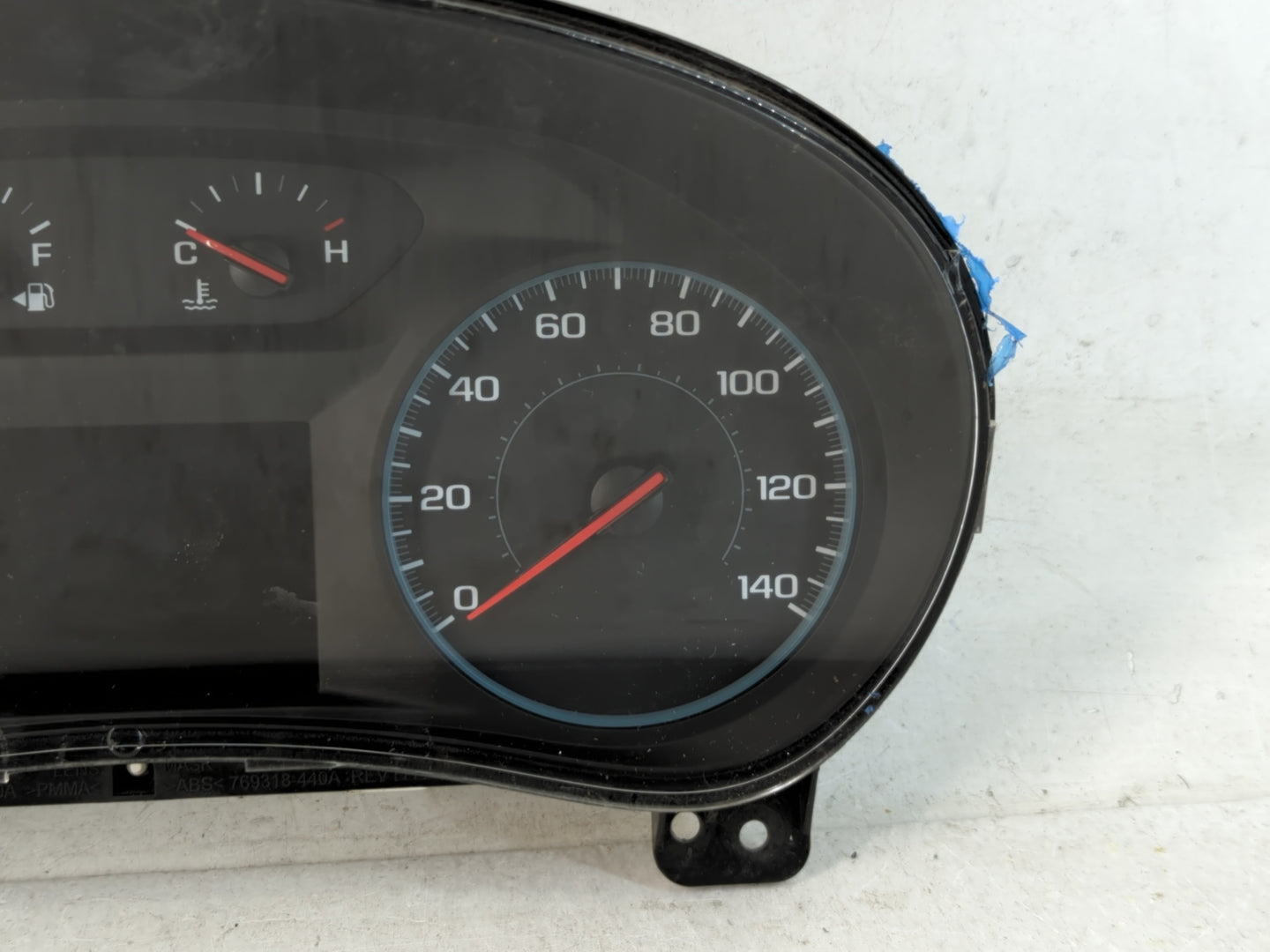 2018 Chevrolet Equinox Instrument Cluster Speedometer Gauges P/N:84424074 Fits OEM Used Auto Parts - Oemusedautoparts1.com