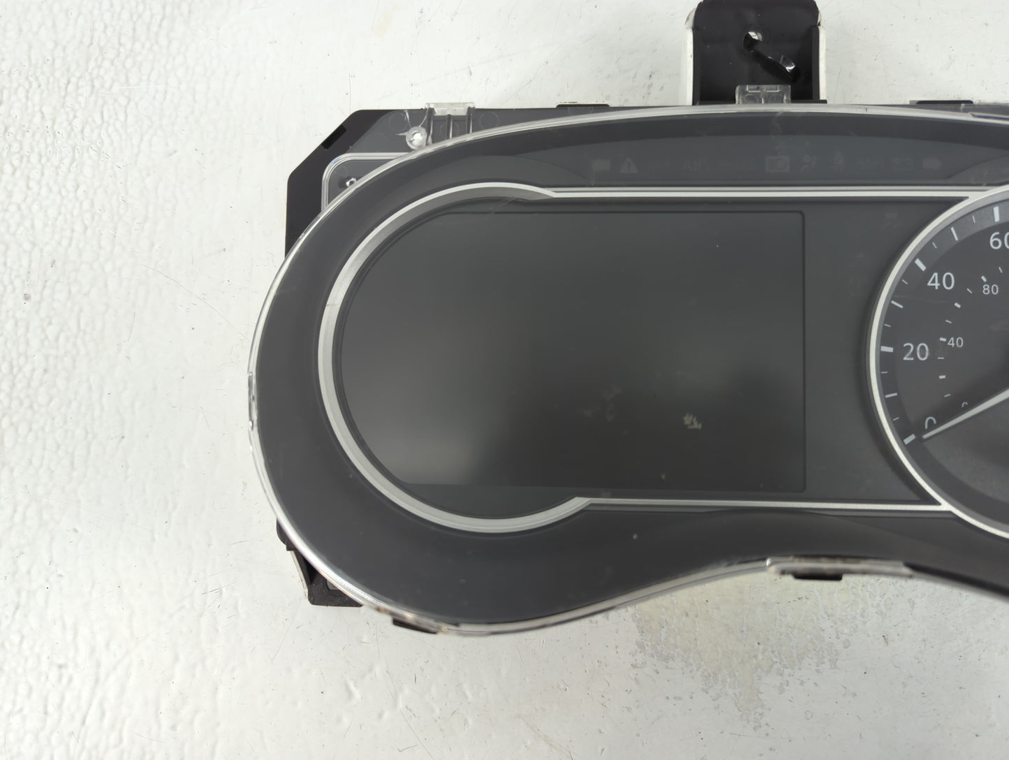 2018-2019 Nissan Kicks Instrument Cluster Speedometer Gauges P/N:24810 5RL0B 8X15 12UY 0 Fits Fits 2018 2019 OEM Used Auto Parts - Oemusedautoparts1.com