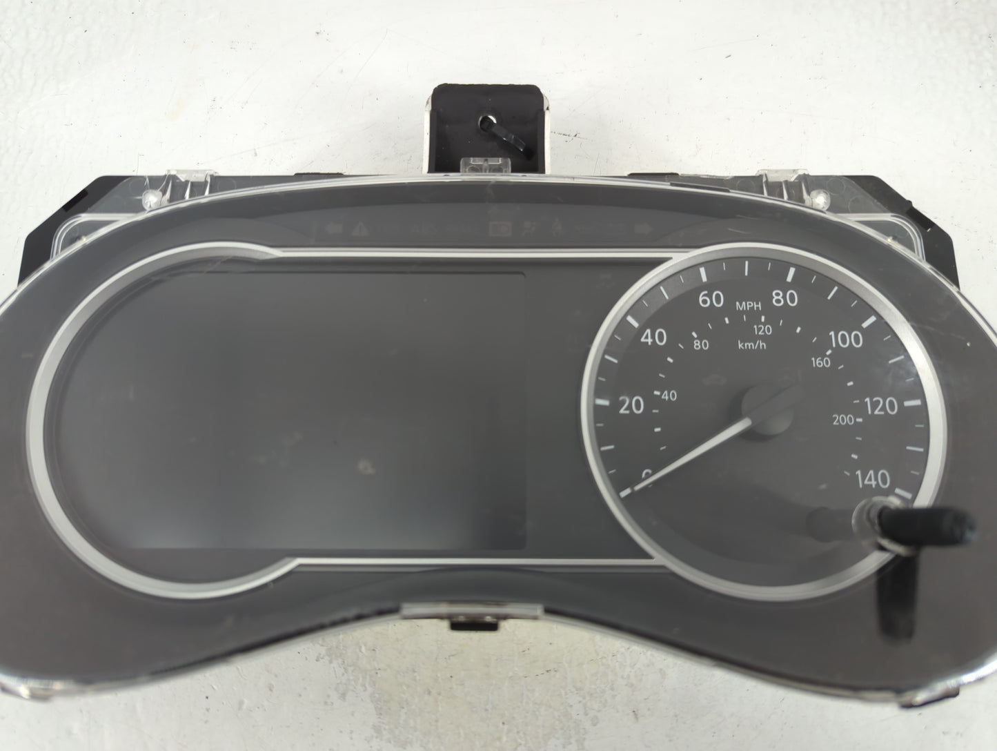 2018-2019 Nissan Kicks Instrument Cluster Speedometer Gauges P/N:24810 5RL0B 8X15 12UY 0 Fits Fits 2018 2019 OEM Used Auto Parts - Oemusedautoparts1.com