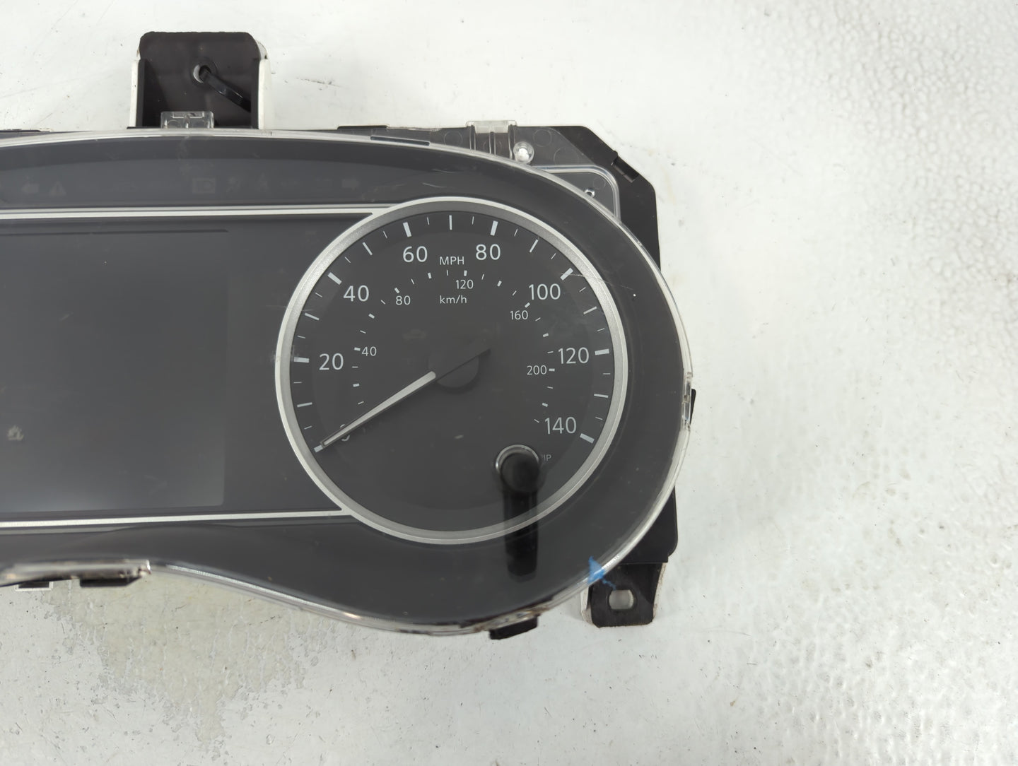 2018-2019 Nissan Kicks Instrument Cluster Speedometer Gauges P/N:24810 5RL0B 8X15 12UY 0 Fits Fits 2018 2019 OEM Used Auto Parts - Oemusedautoparts1.com