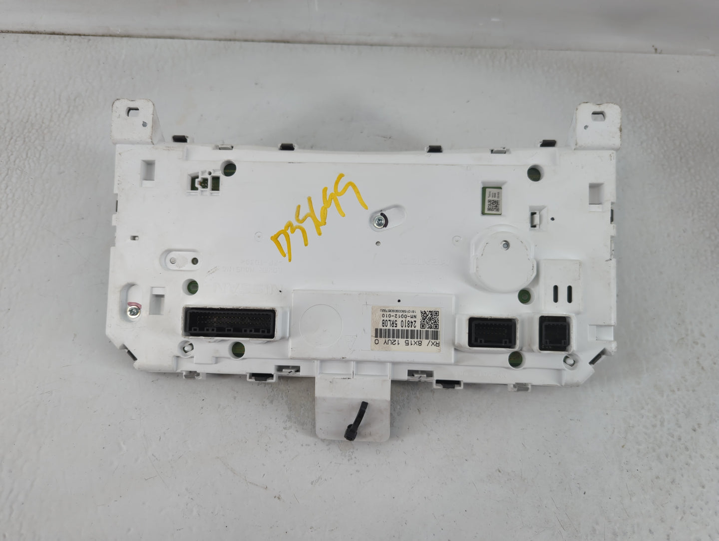 2018-2019 Nissan Kicks Instrument Cluster Speedometer Gauges P/N:24810 5RL0B 8X15 12UY 0 Fits Fits 2018 2019 OEM Used Auto Parts - Oemusedautoparts1.com