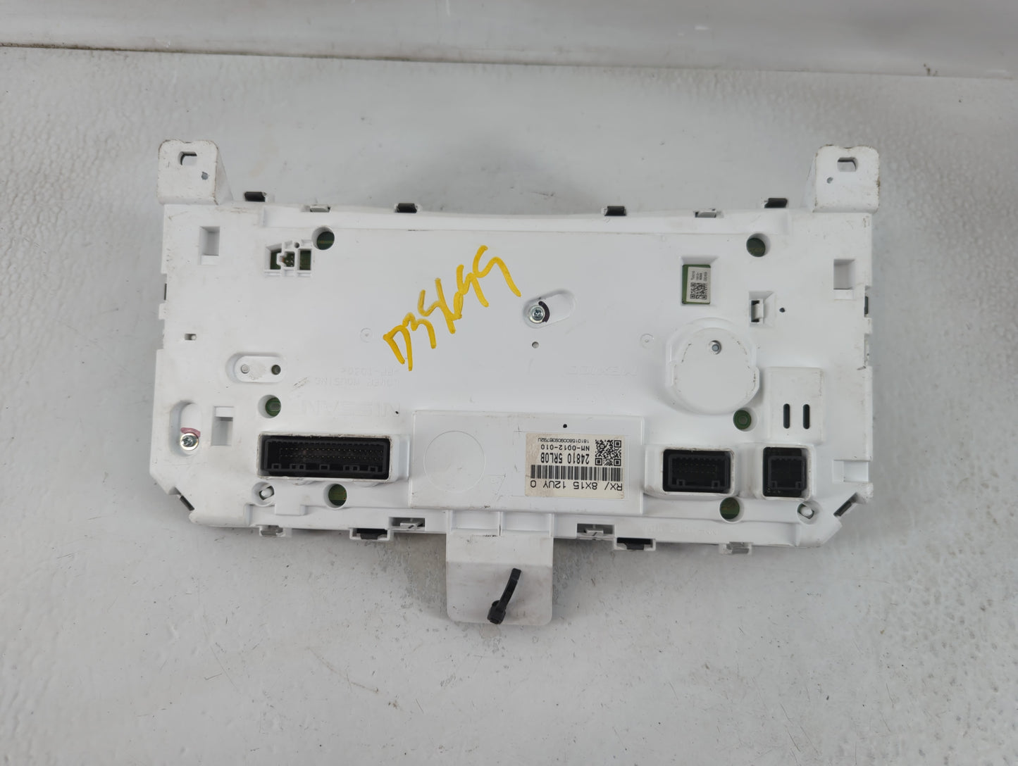 2018-2019 Nissan Kicks Instrument Cluster Speedometer Gauges P/N:24810 5RL0B 8X15 12UY 0 Fits Fits 2018 2019 OEM Used Auto Parts - Oemusedautoparts1.com