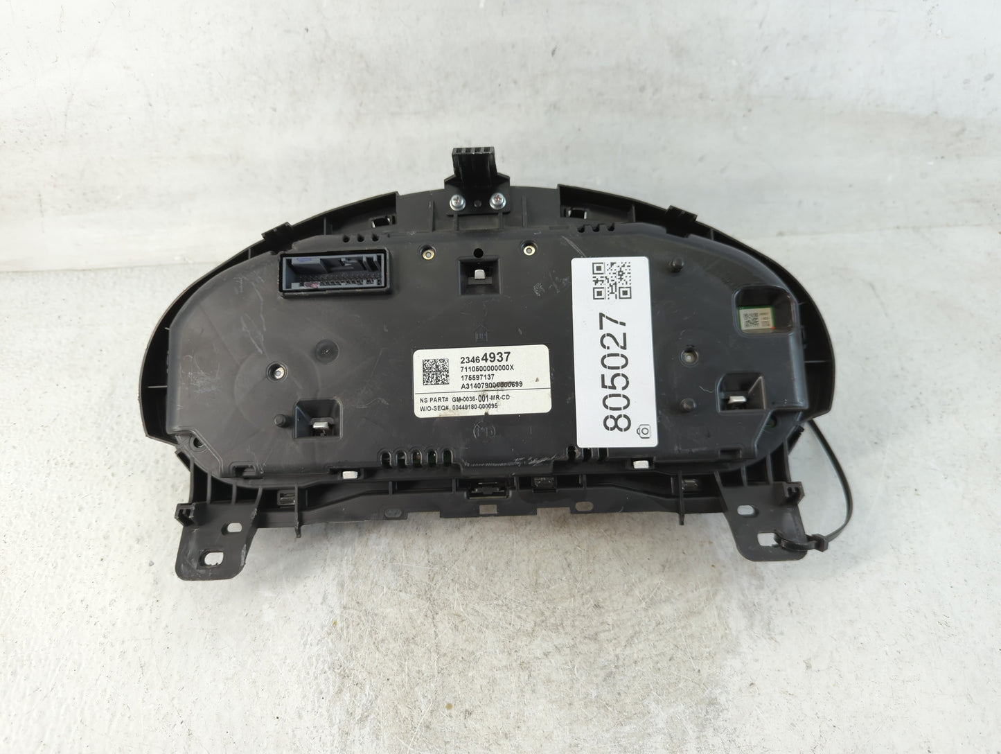 2014 Buick Regal Instrument Cluster Speedometer Gauges P/N:175597137 23464937 Fits OEM Used Auto Parts - Oemusedautoparts1.com