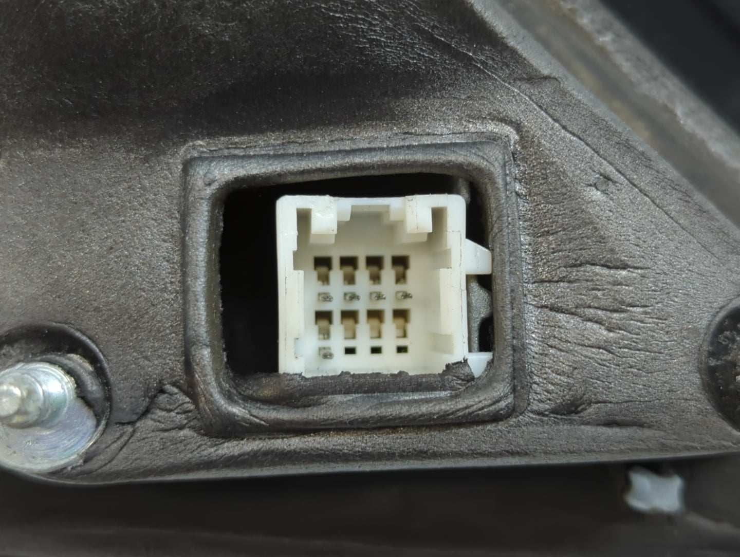 2005-2010 Chrysler 300 Side Mirror Replacement Passenger Right View Door Mirror P/N:8125BC-B 1BY431XRAB Fits OEM Used Auto Parts - Oemusedautoparts1.com