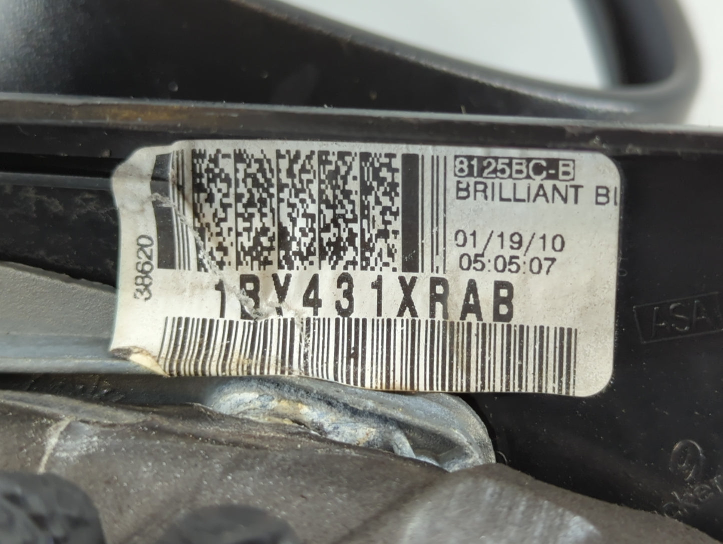 2005-2010 Chrysler 300 Side Mirror Replacement Passenger Right View Door Mirror P/N:8125BC-B 1BY431XRAB Fits OEM Used Auto Parts - Oemusedautoparts1.com