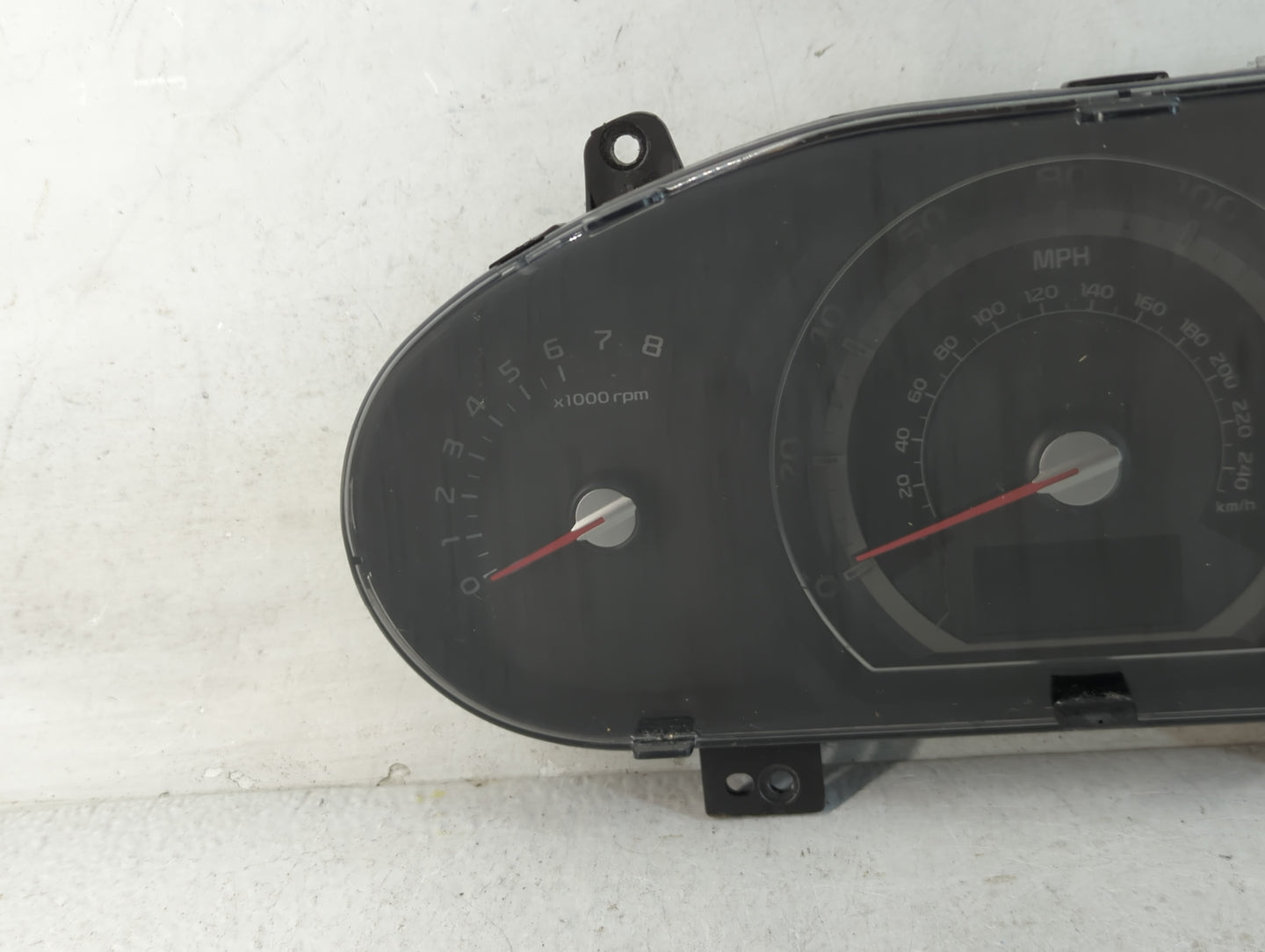 2014-2016 Kia Sportage Instrument Cluster Speedometer Gauges P/N:94021-3W025 Fits Fits 2014 2015 2016 OEM Used Auto Parts - Oemusedautoparts1.com
