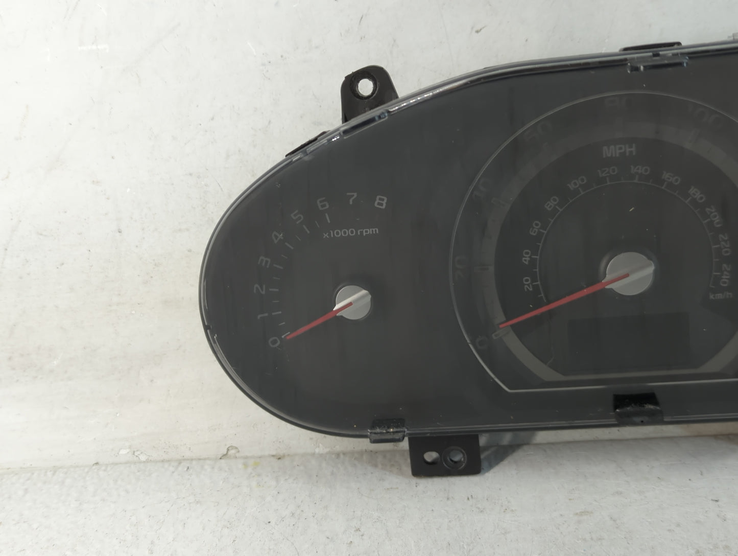 2014-2016 Kia Sportage Instrument Cluster Speedometer Gauges P/N:94021-3W025 Fits Fits 2014 2015 2016 OEM Used Auto Parts - Oemusedautoparts1.com