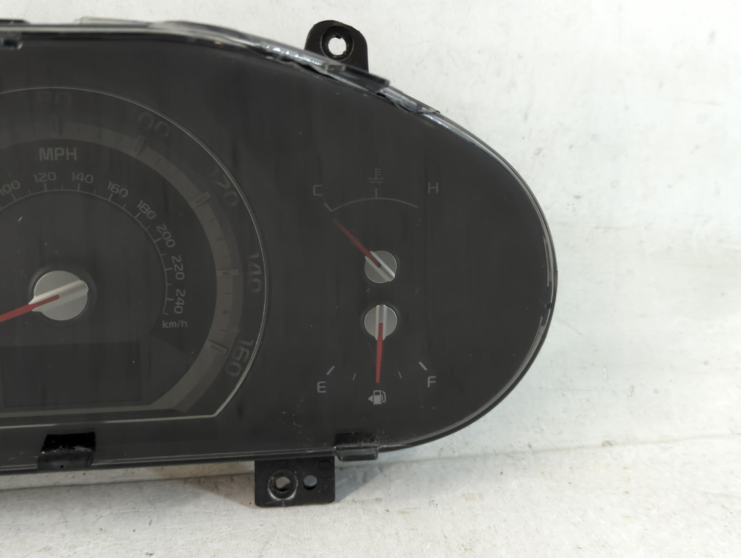 2014-2016 Kia Sportage Instrument Cluster Speedometer Gauges P/N:94021-3W025 Fits Fits 2014 2015 2016 OEM Used Auto Parts - Oemusedautoparts1.com