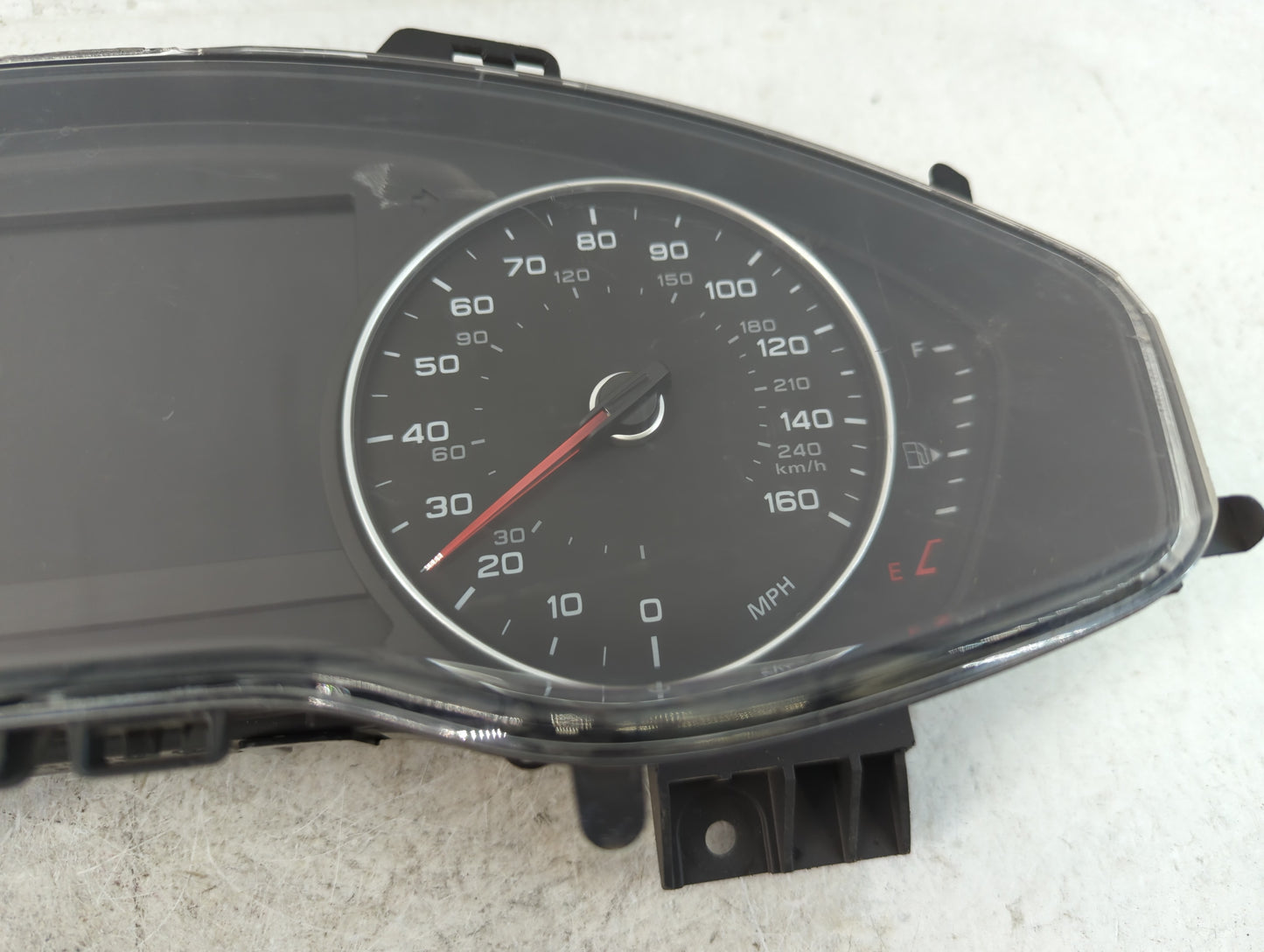2017-2019 Audi A4 Instrument Cluster Speedometer Gauges P/N:0 263 725 121 4G8 920 987 T, 8W5 920 840 Fits Fits 2017 2018 2019 OEM Used Auto Parts - Oemusedautoparts1.com